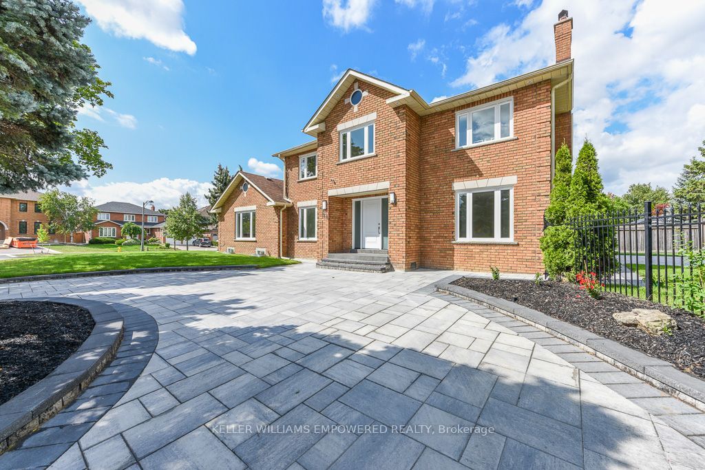 24 Marconi Avenue, Vaughan, ON L4L 7A5