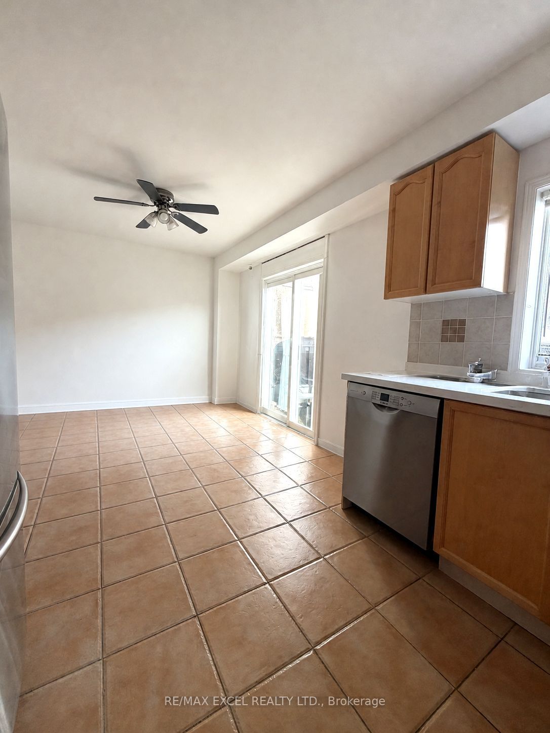 50 Casabel Drive, Vaughan, ON L6A 3L7 photo 5