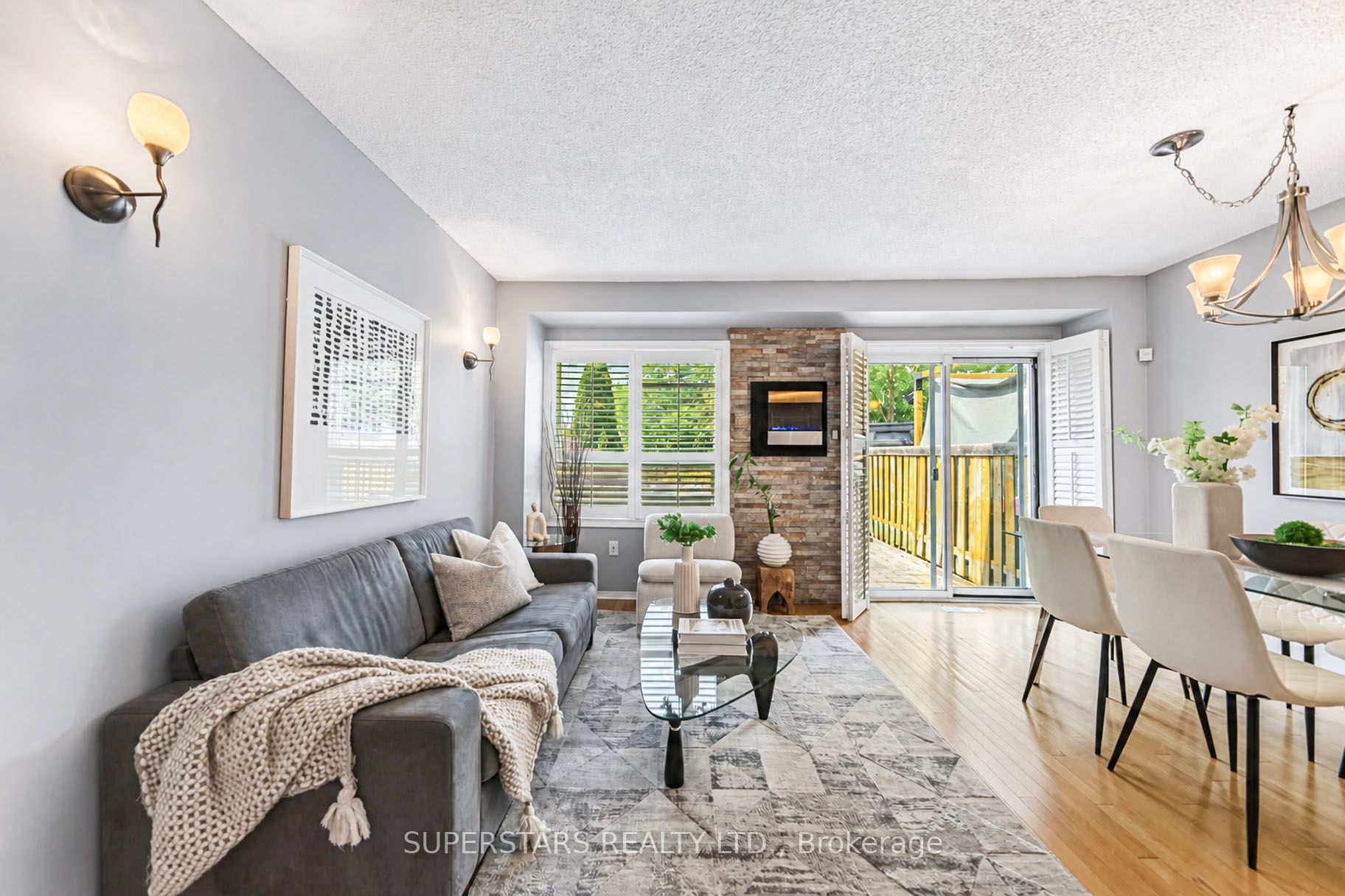 62 Tania Crescent, Vaughan, ON L6A 2M8 photo 2