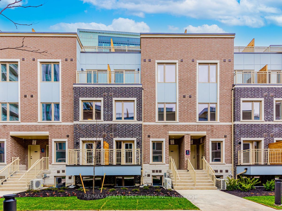 39 Honeycrisp Crescent 77, Vaughan, ON L4K 0N6