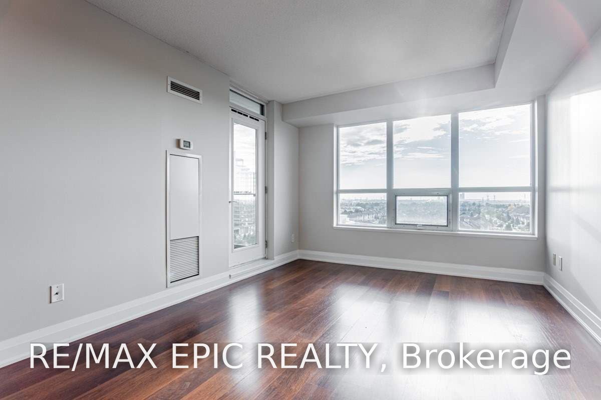 30 North Park Road 810, Vaughan, ON L4J 0G6 photo 3