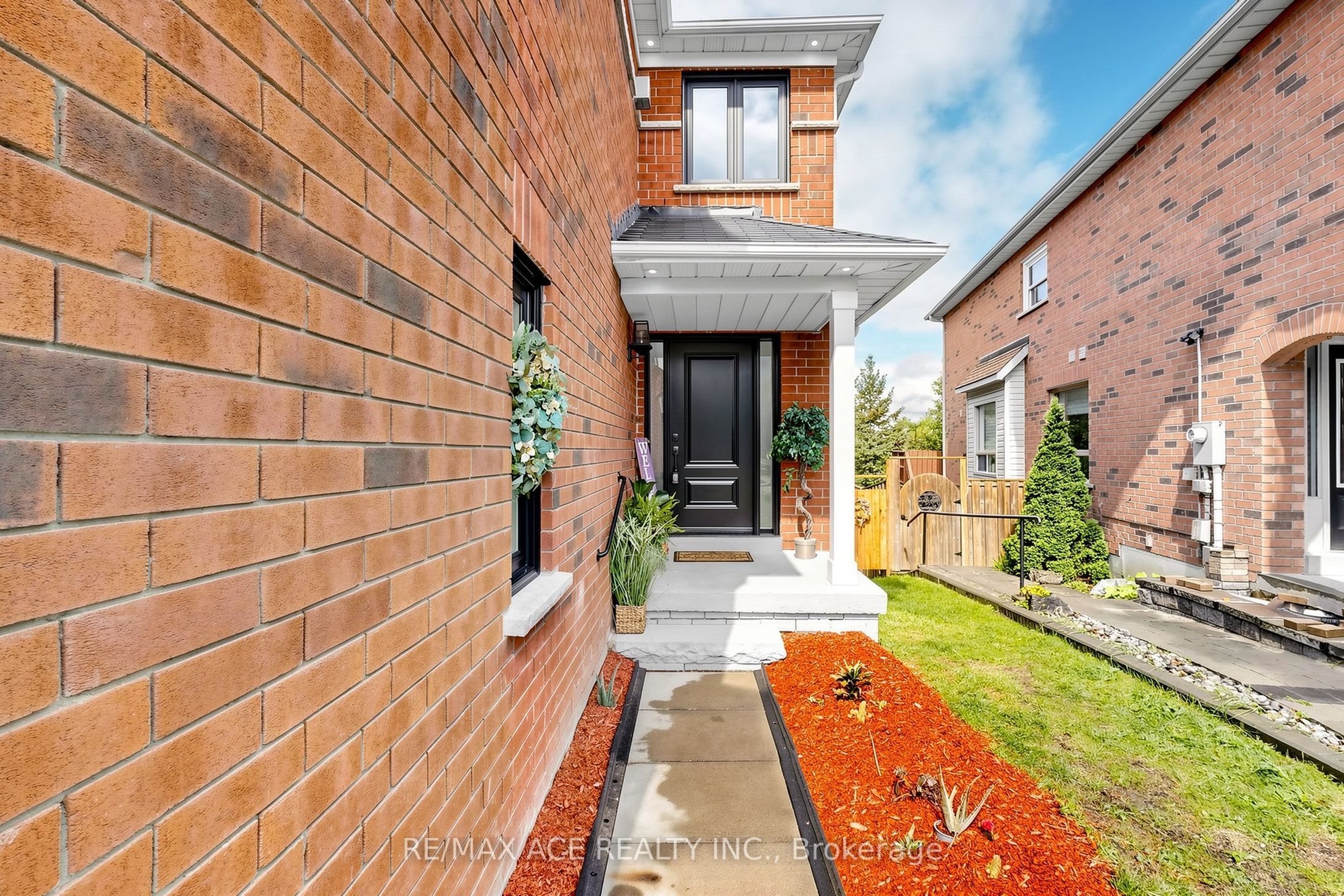 119 Primeau Drive, Aurora, ON L4G 6Z6 photo 3