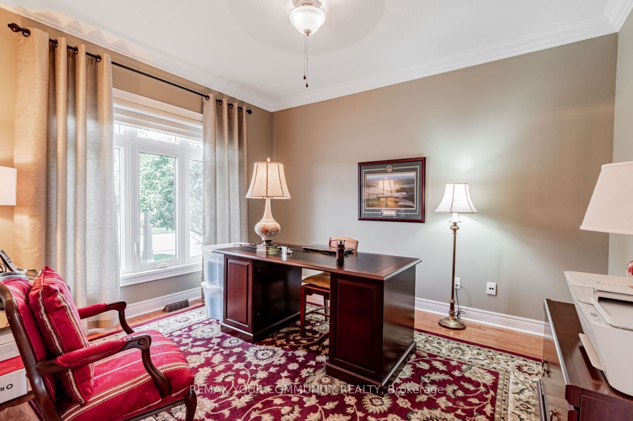 303 BABE'S Way, Whitchurch-Stouffville, ON L4A 0K5 photo 4