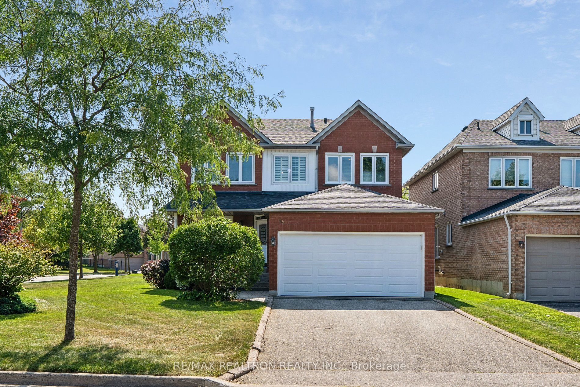 76 Ventura Way, Vaughan, ON L4J 7T4