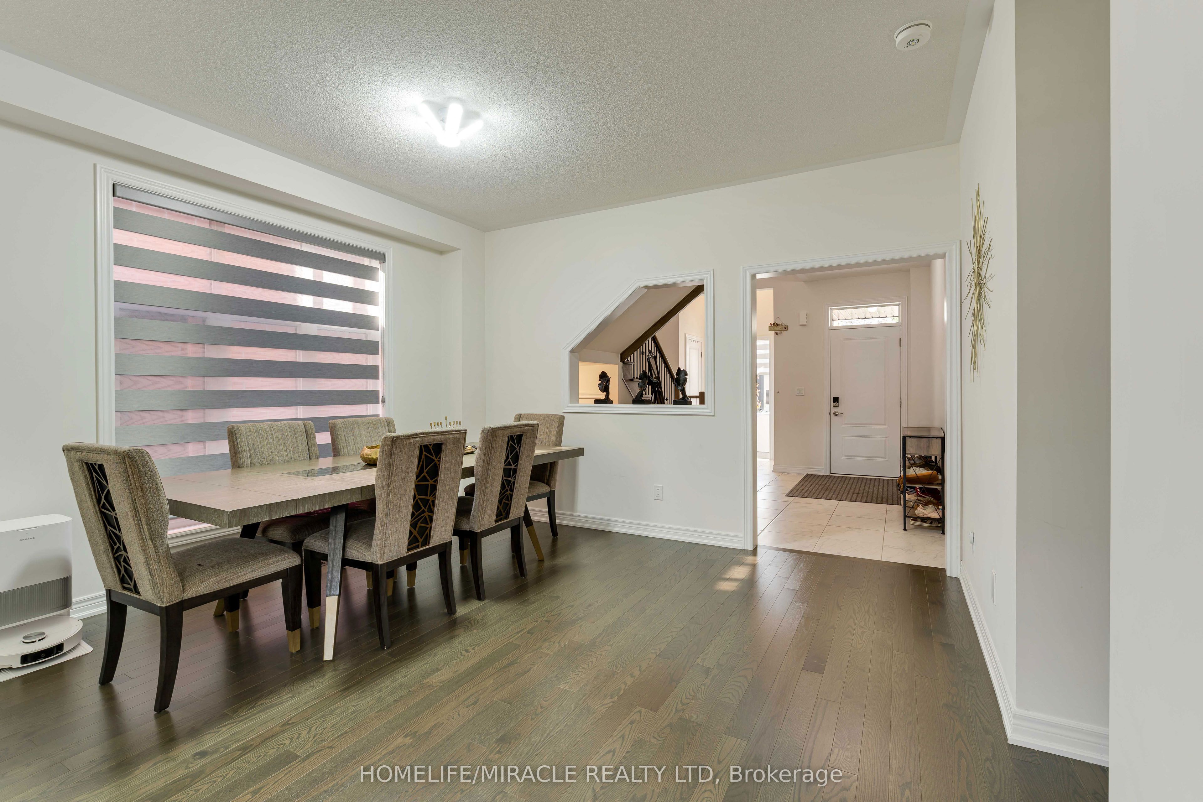 1429 Davis Loop, Innisfil, ON L0L 1W0 photo 4