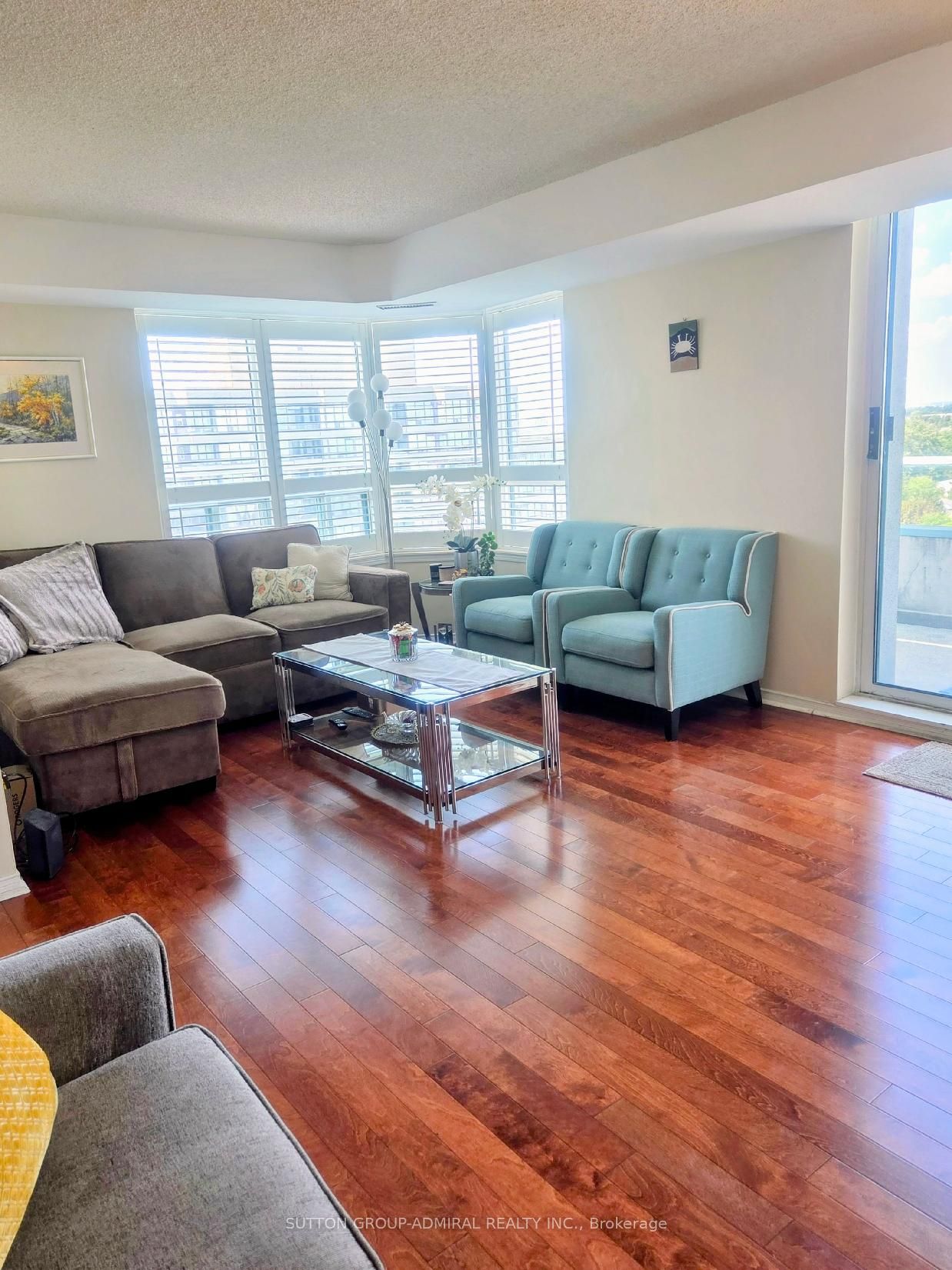 1 Emerald Lane PH210, Vaughan, ON L4J 8N2