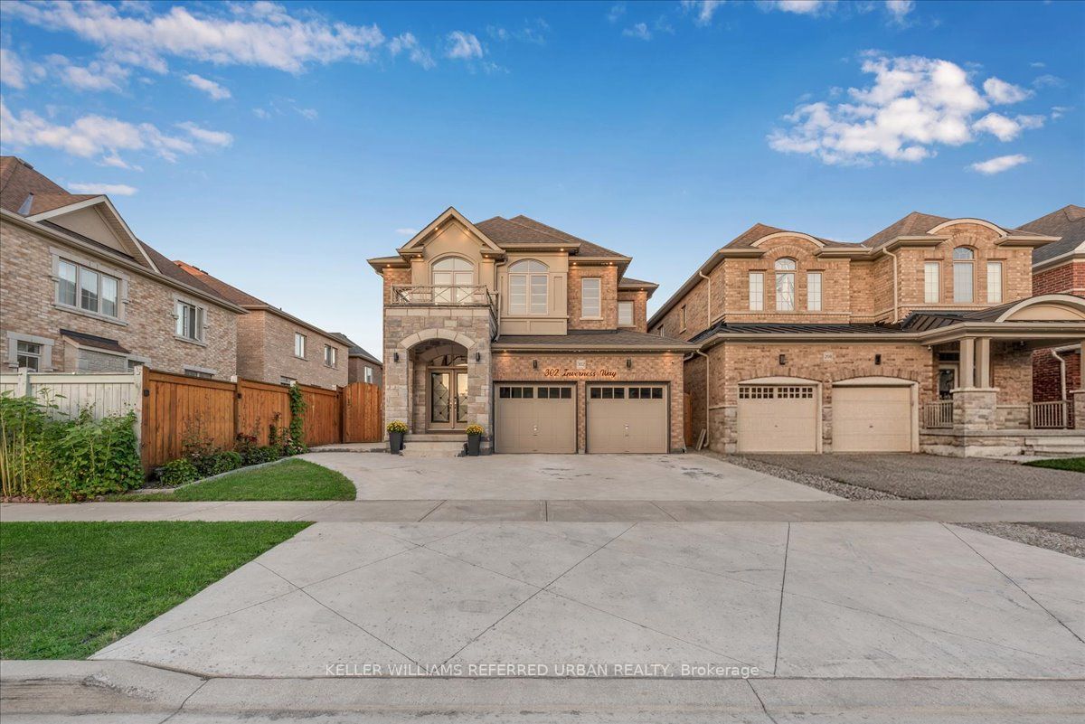 302 Inverness Way, Bradford West Gwillimbury, ON L3Z 0W8 photo 2