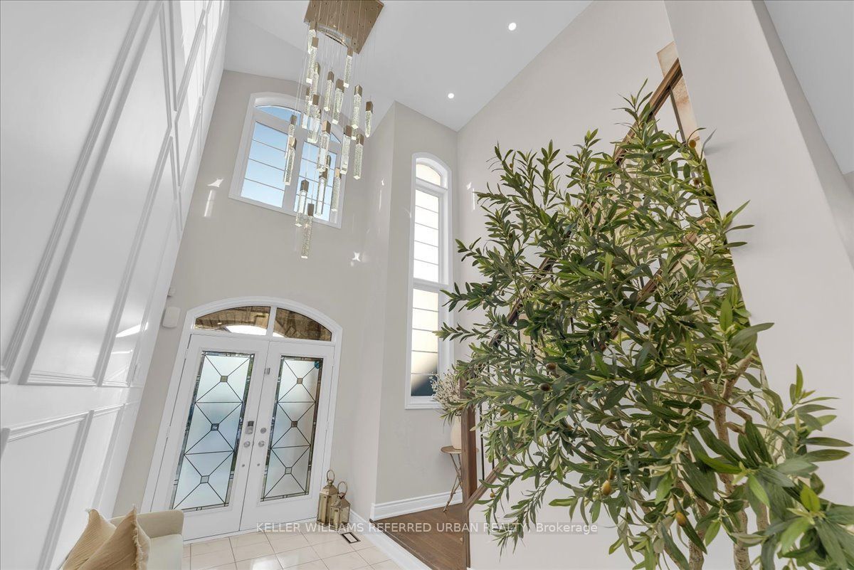 302 Inverness Way, Bradford West Gwillimbury, ON L3Z 0W8 photo 4