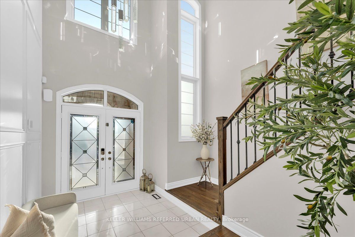 302 Inverness Way, Bradford West Gwillimbury, ON L3Z 0W8 photo 5