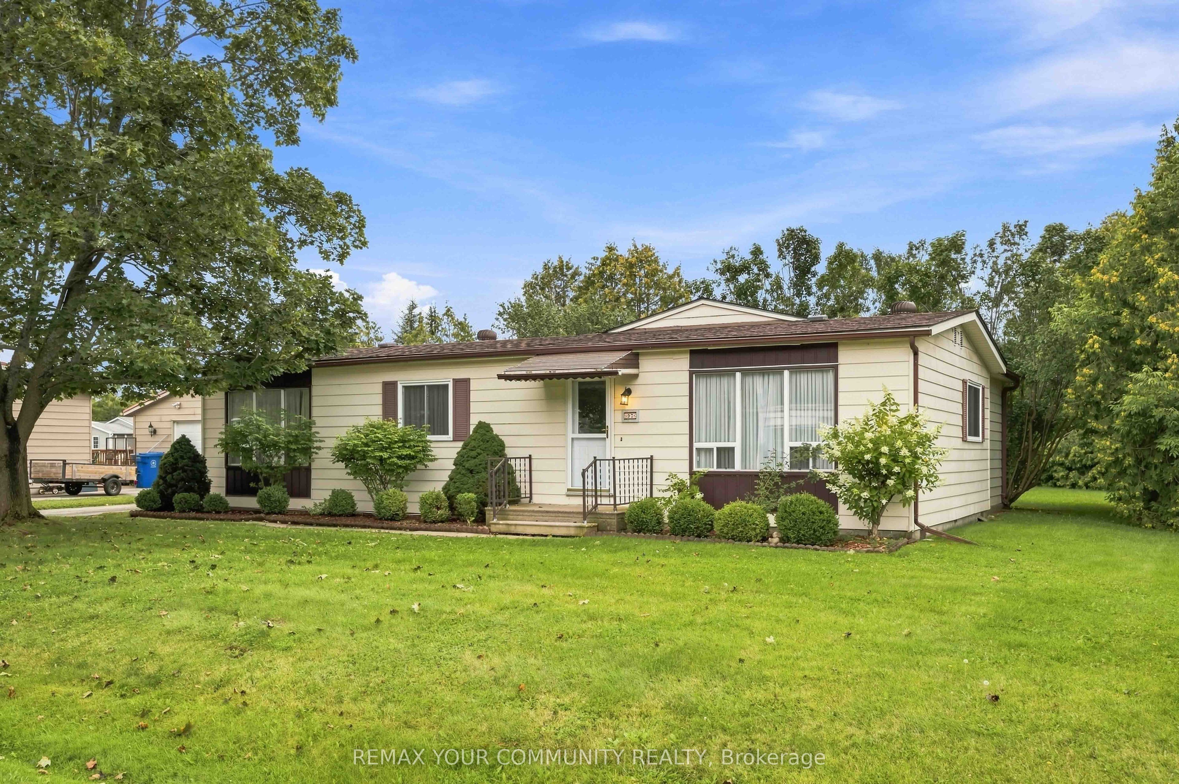97 Damsel Circle, Georgina, ON L0E 1R0 photo 3