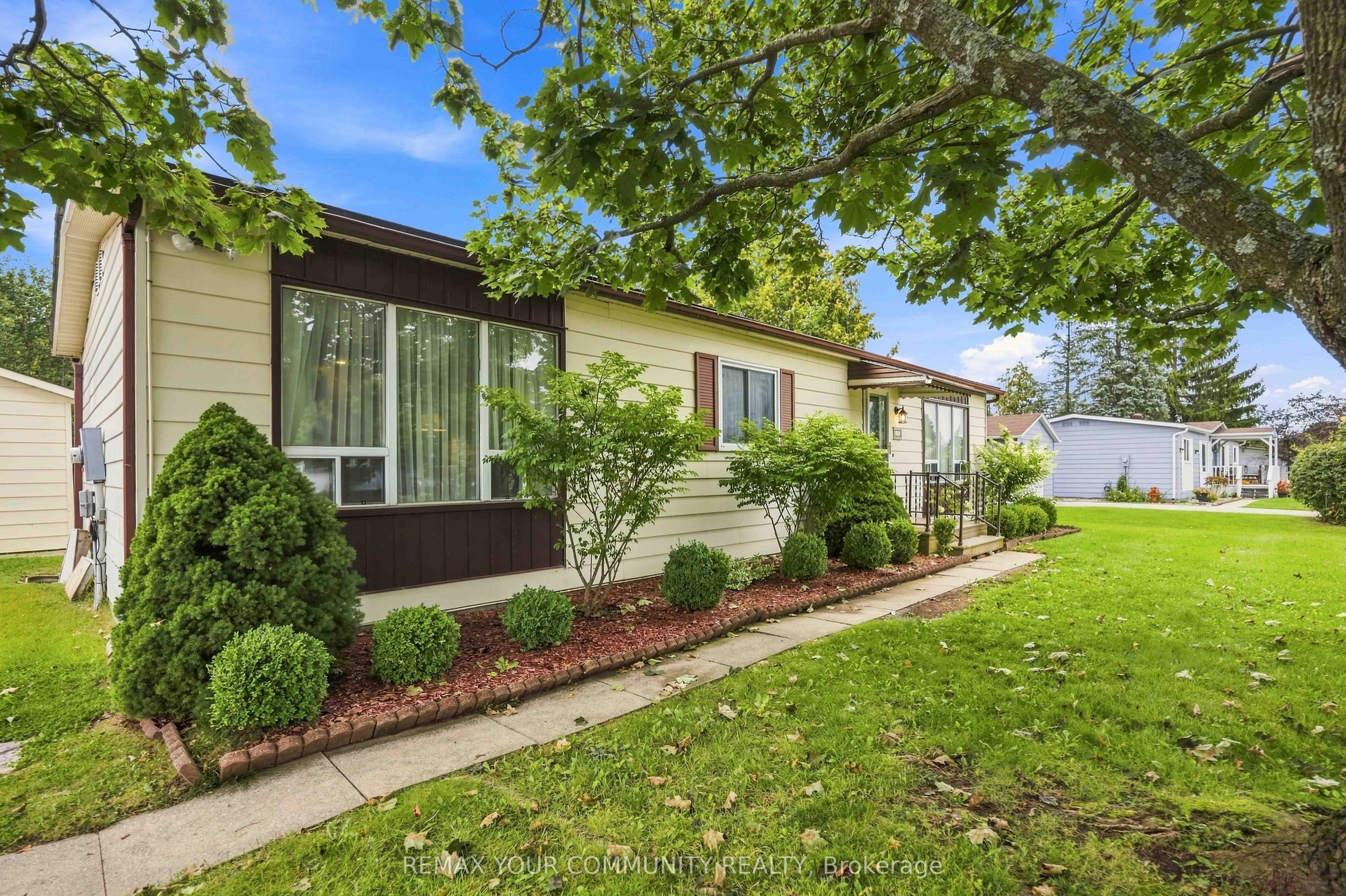 97 Damsel Circle, Georgina, ON L0E 1R0 photo 4