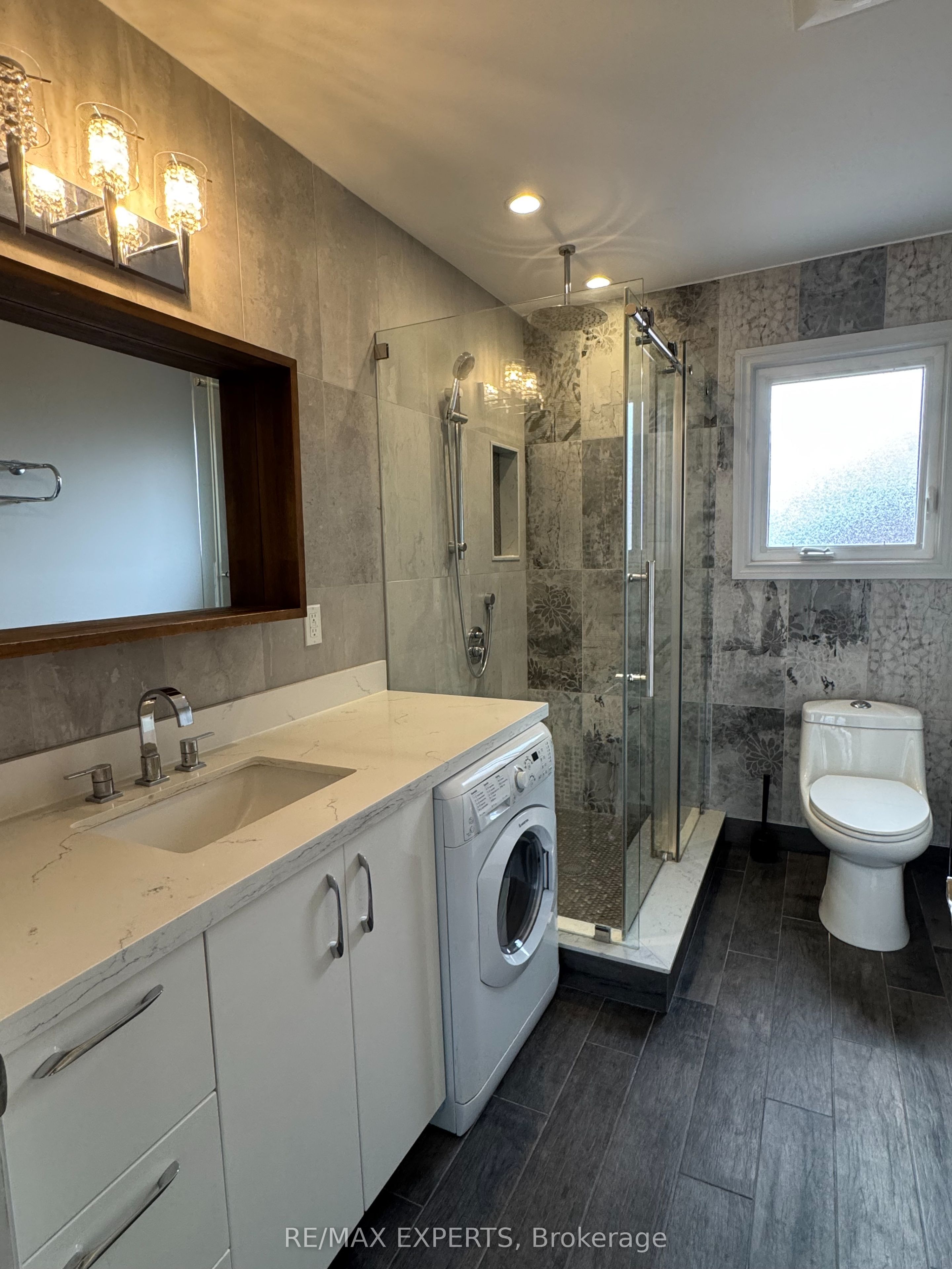 15 Gayla Street Rear, Vaughan, ON L4J 6W2 photo 5