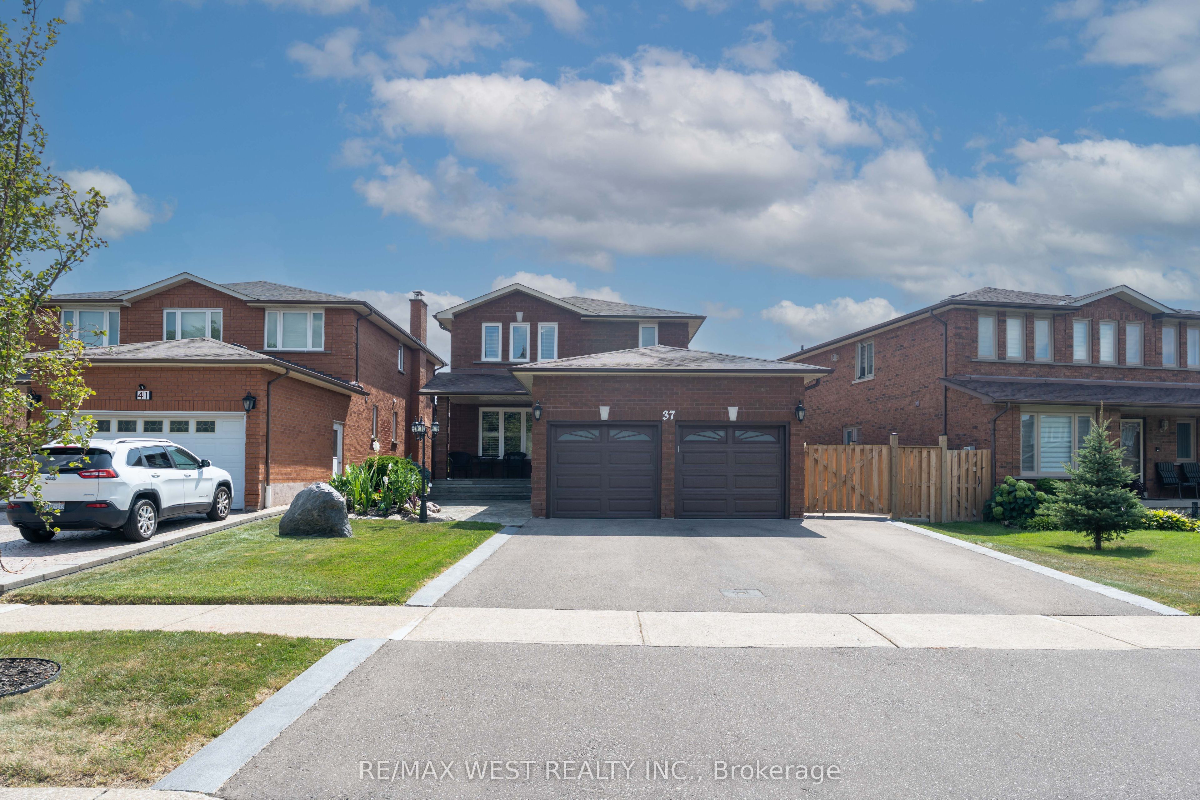 37 Lime Drive, Vaughan, ON L4L 5N3 photo 3