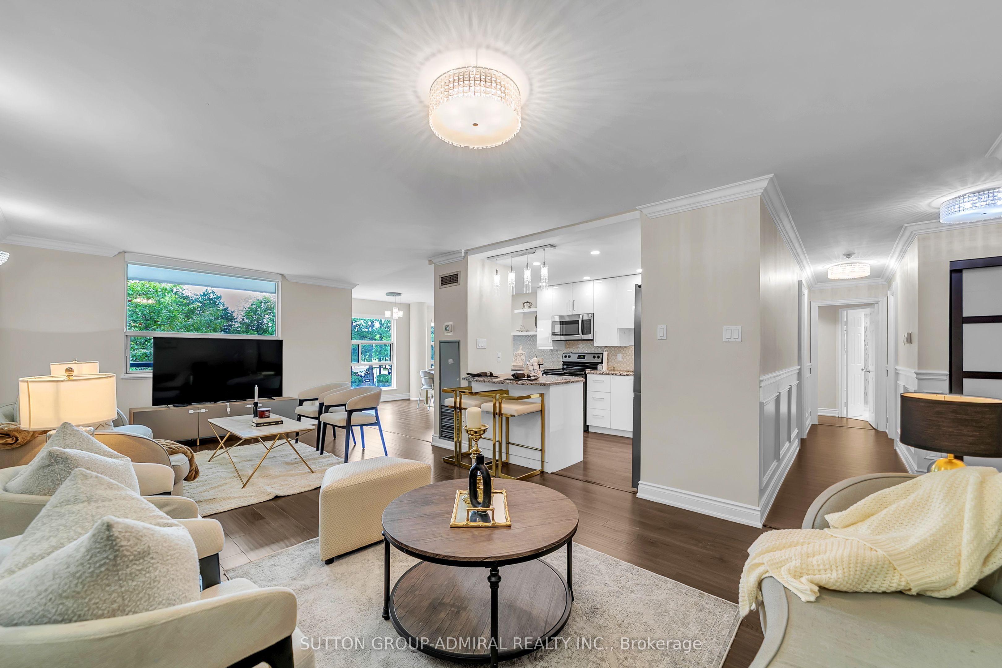 30 Harding Boulevard W 314, Richmond Hill, ON L4C 9M3