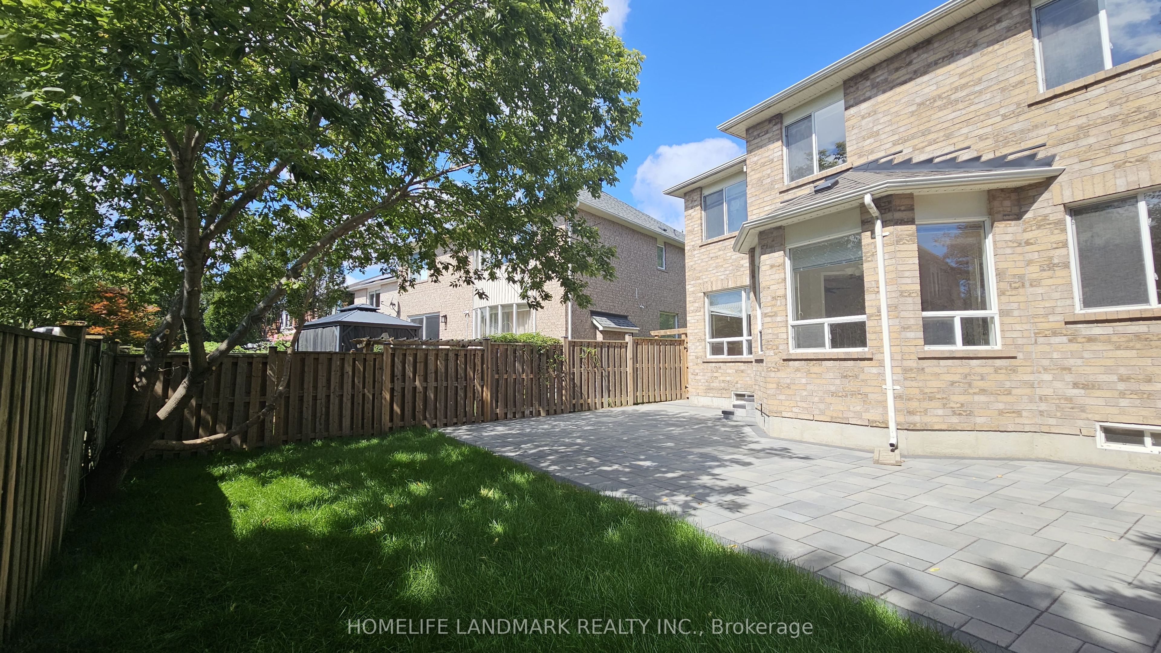 51 Raffia Avenue, Richmond Hill, ON L4E 4N1 photo 4