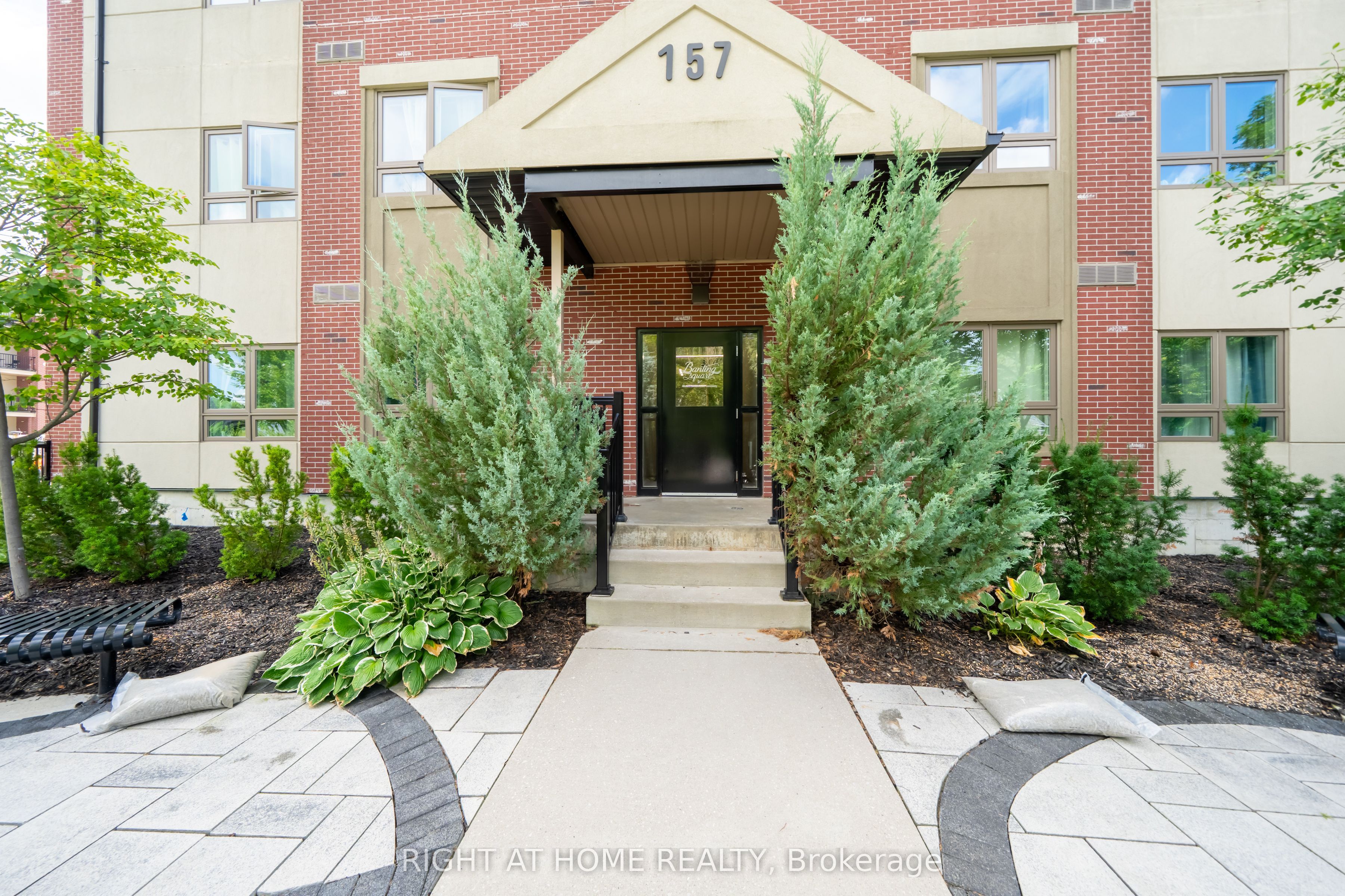 157 Wellington Street E 304, New Tecumseth, ON L9R 0R7 photo 4