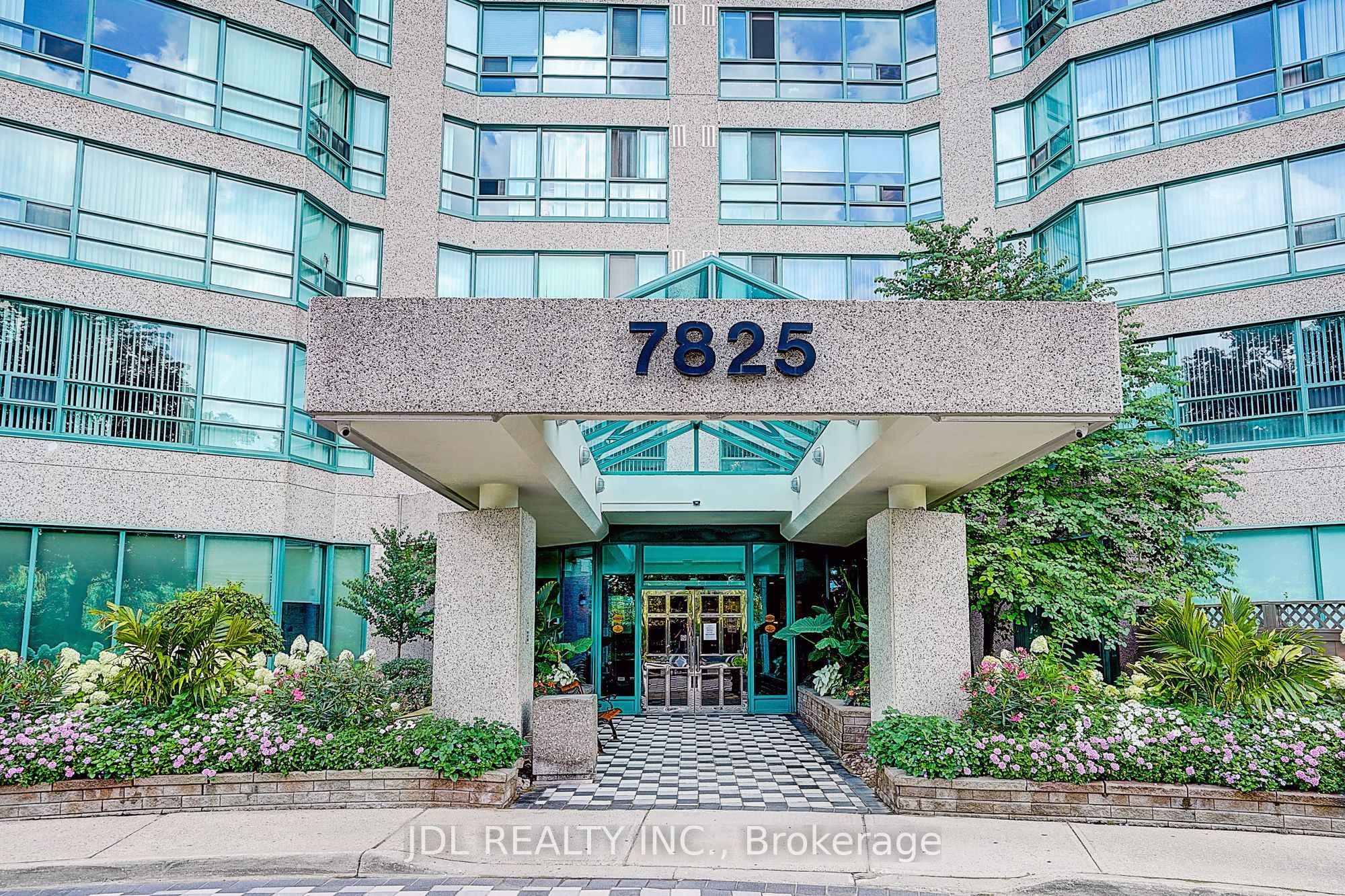 7825 Bayview Avenue 219, Markham, ON L3T 7N2 photo 3