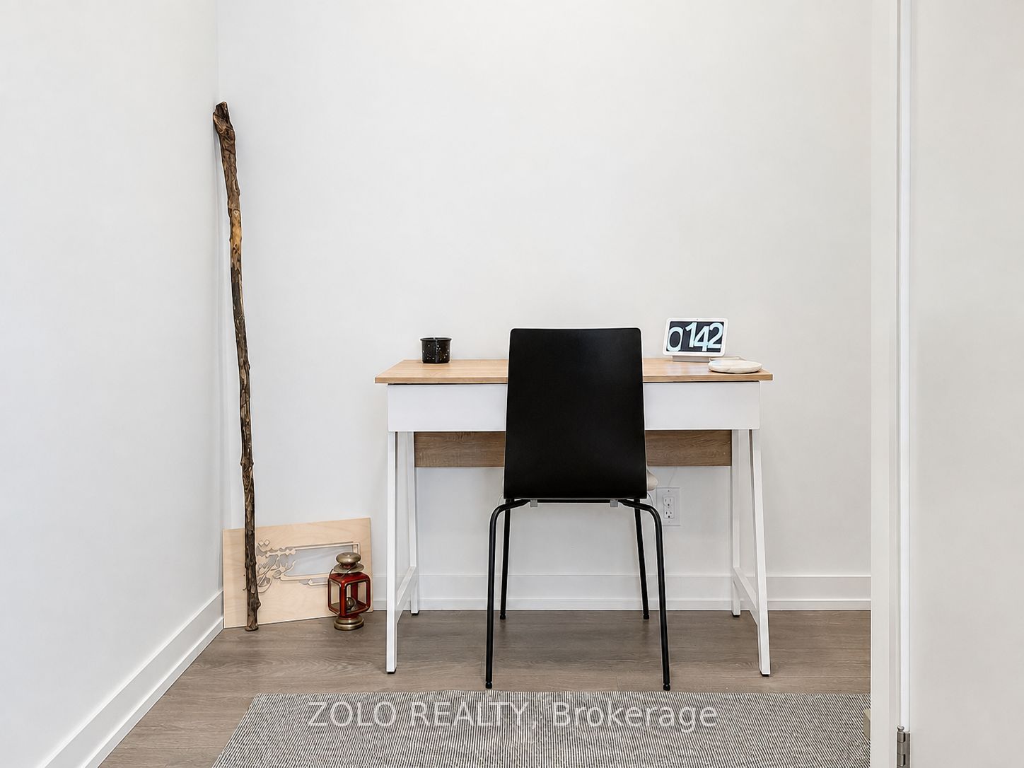 8 Beverley Glen Boulevard 121, Vaughan, ON L4J 0L5 photo 3