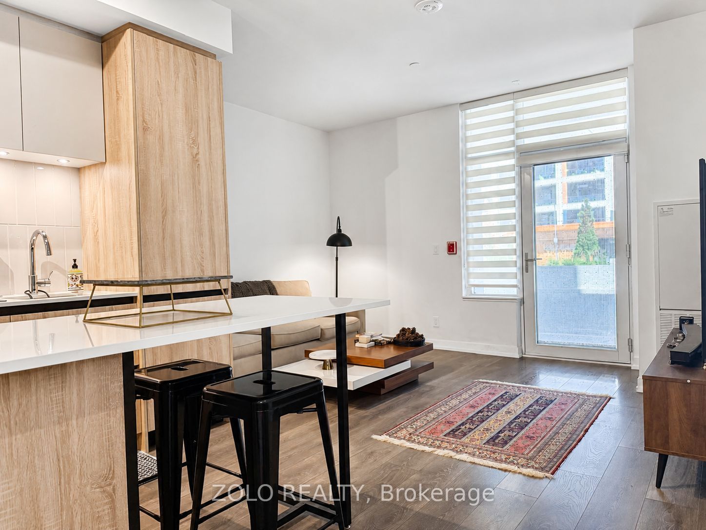 8 Beverley Glen Boulevard 121, Vaughan, ON L4J 0L5 photo 4