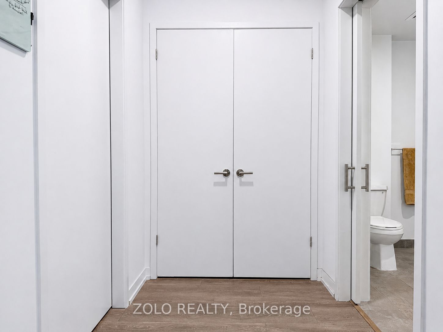 8 Beverley Glen Boulevard 121, Vaughan, ON L4J 0L5 photo 5