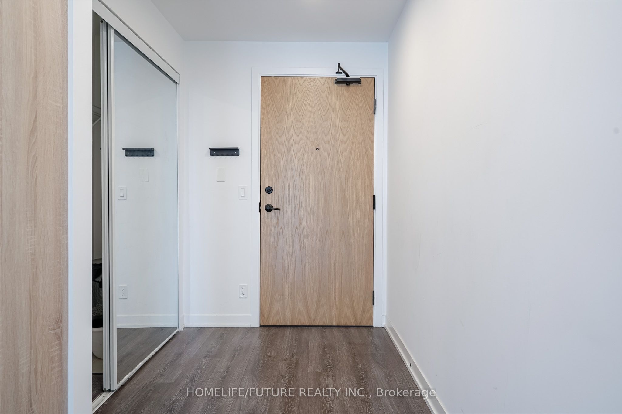7950 Bathurst Street 1202, Vaughan, ON L4J 0B8 photo 4