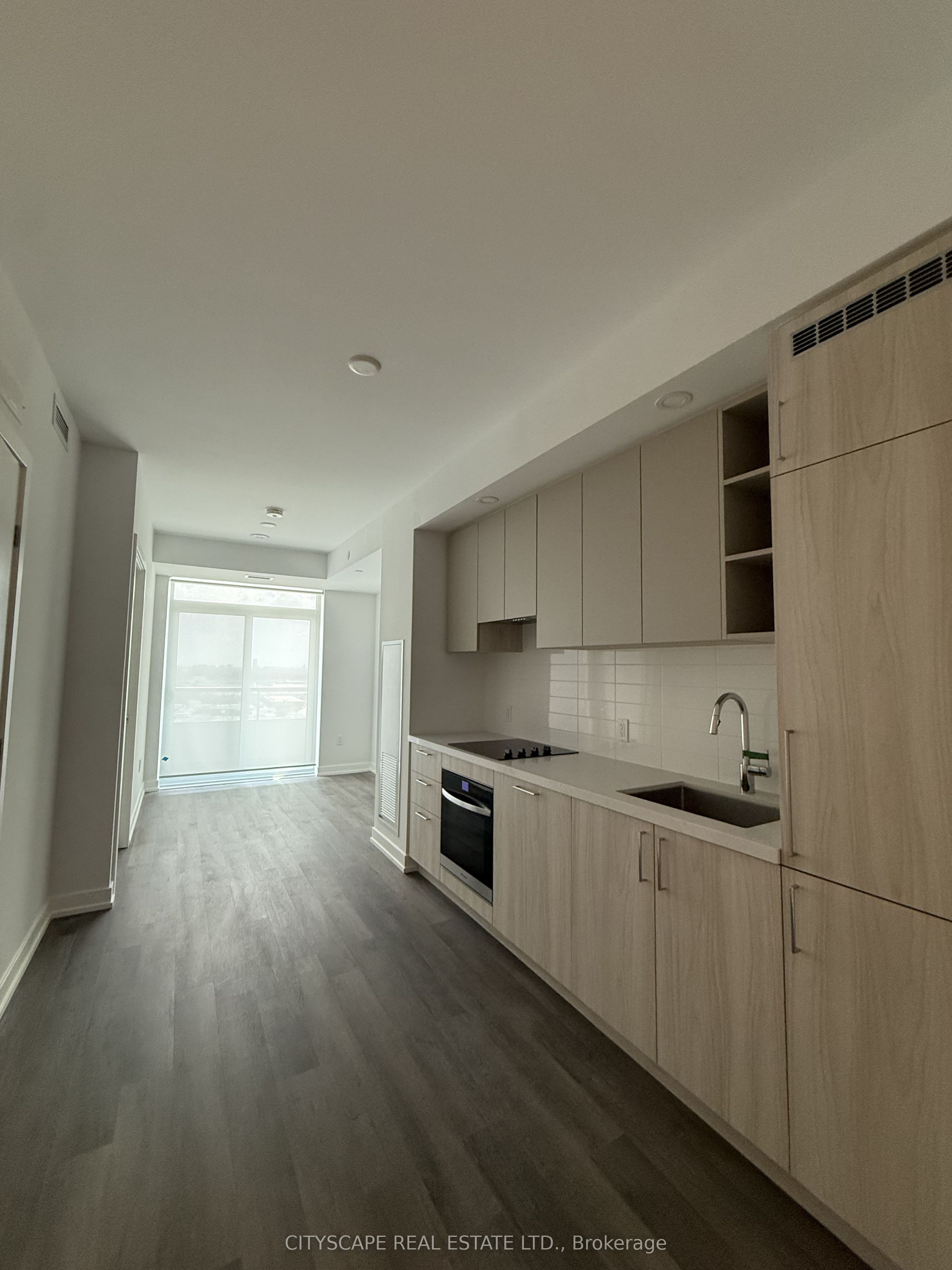2851 Highway 7 1302, Vaughan, ON L4K 1W2 photo 3
