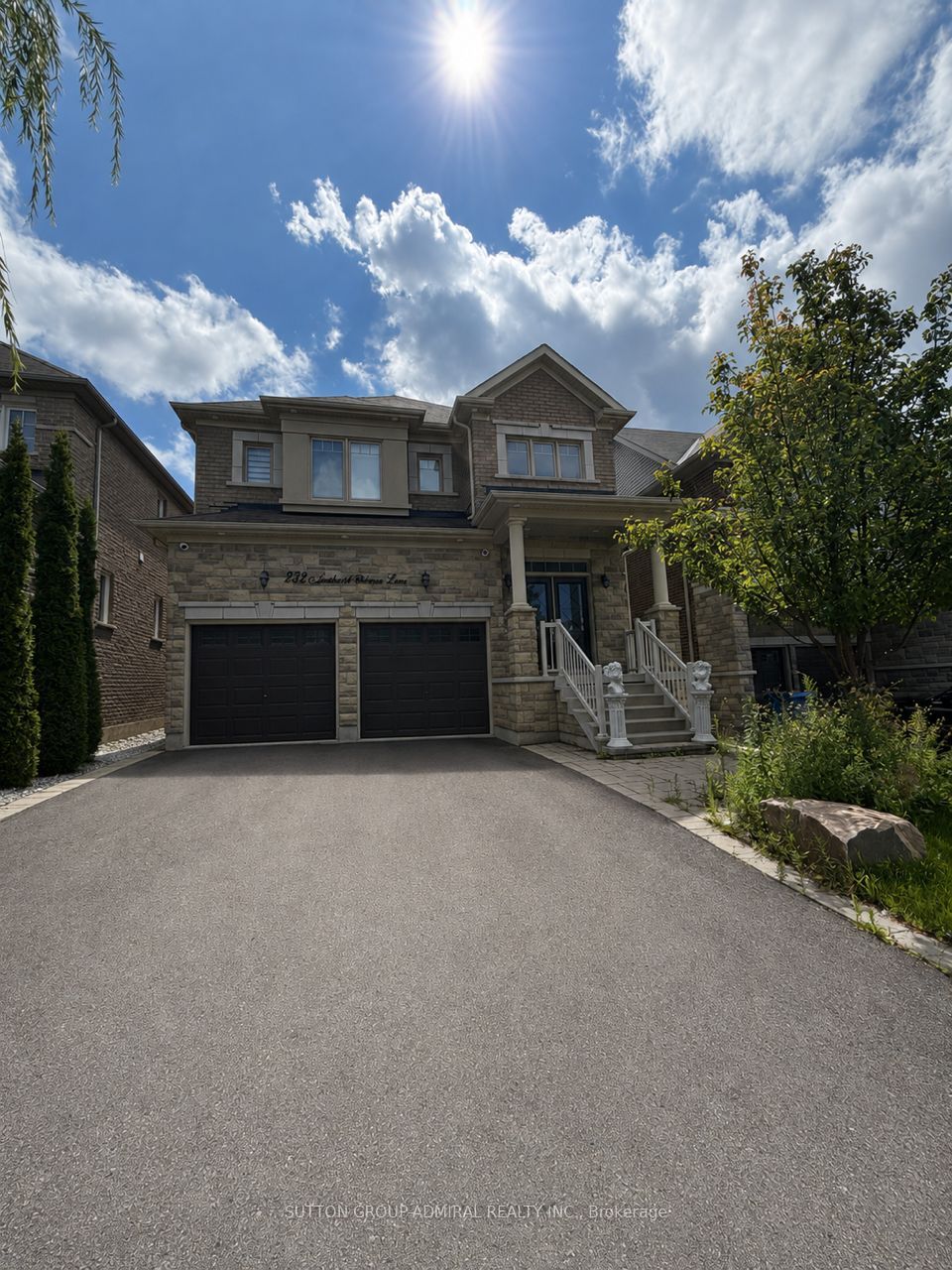 232 Frederick Curran Lane, Newmarket, ON L3X 3J3