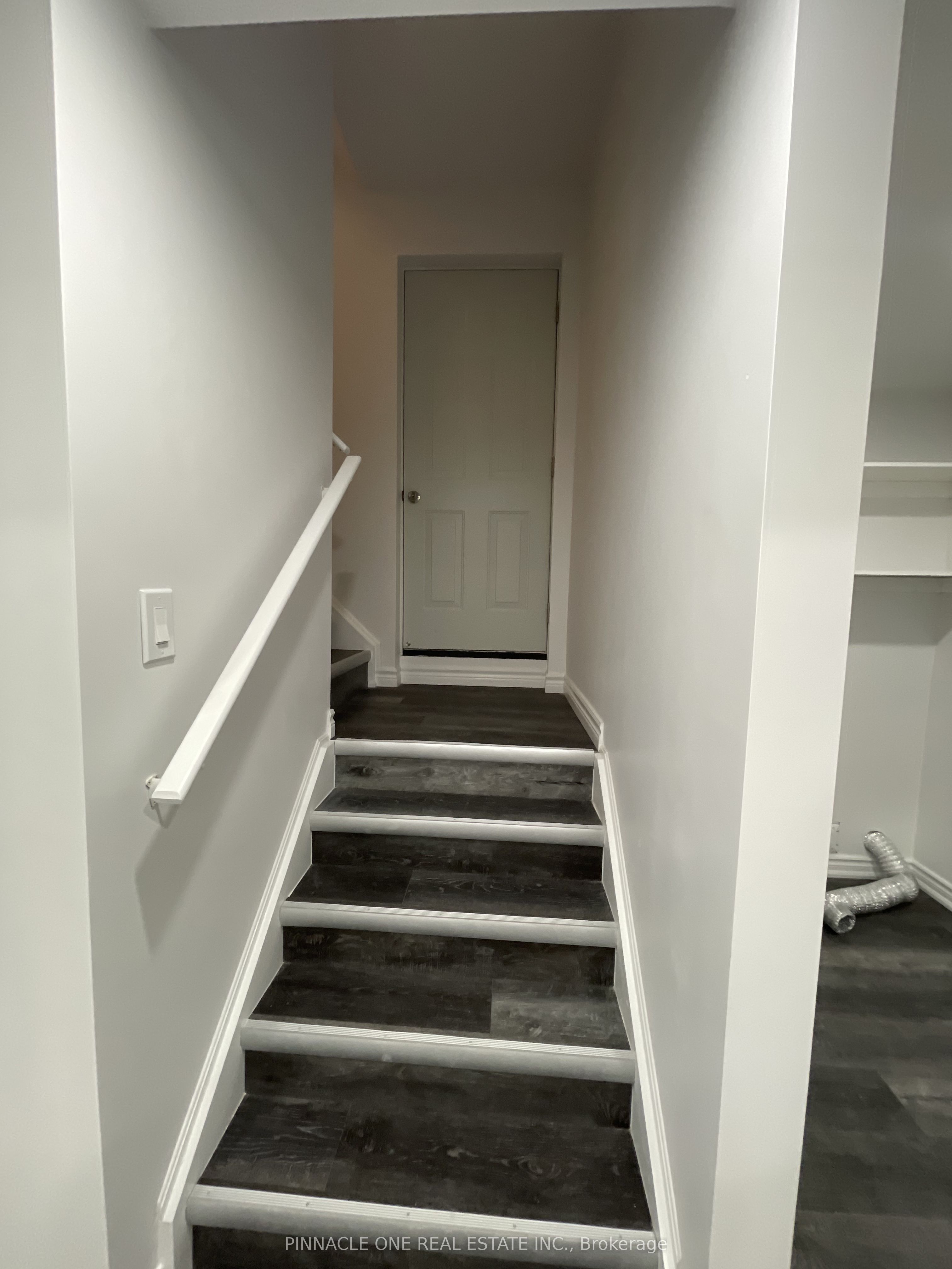 31 Berryman Lane, Markham, ON L6B 1H9 photo 3