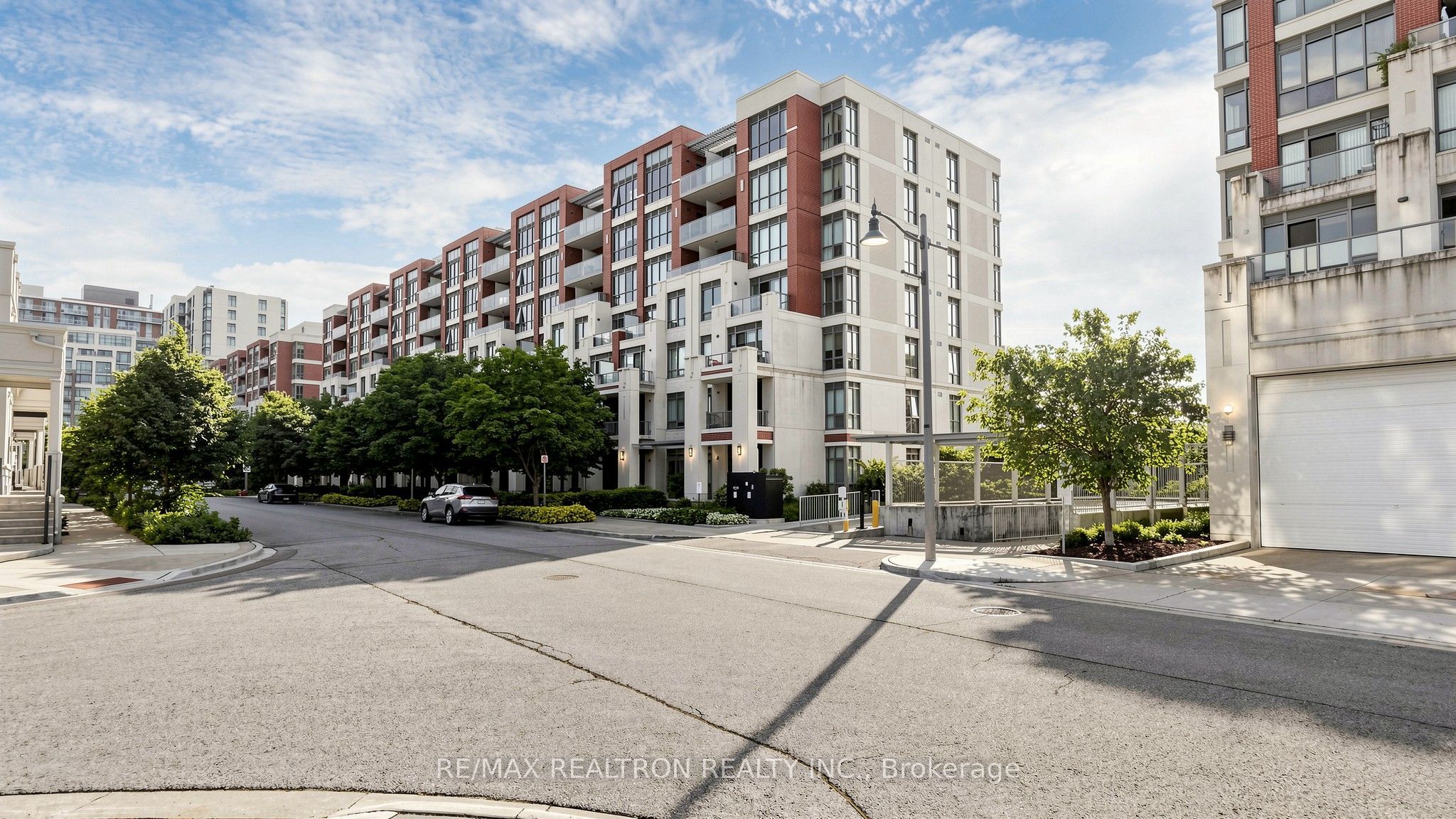39 Upper Duke Crescent 116C, Markham, ON L6G 0B8