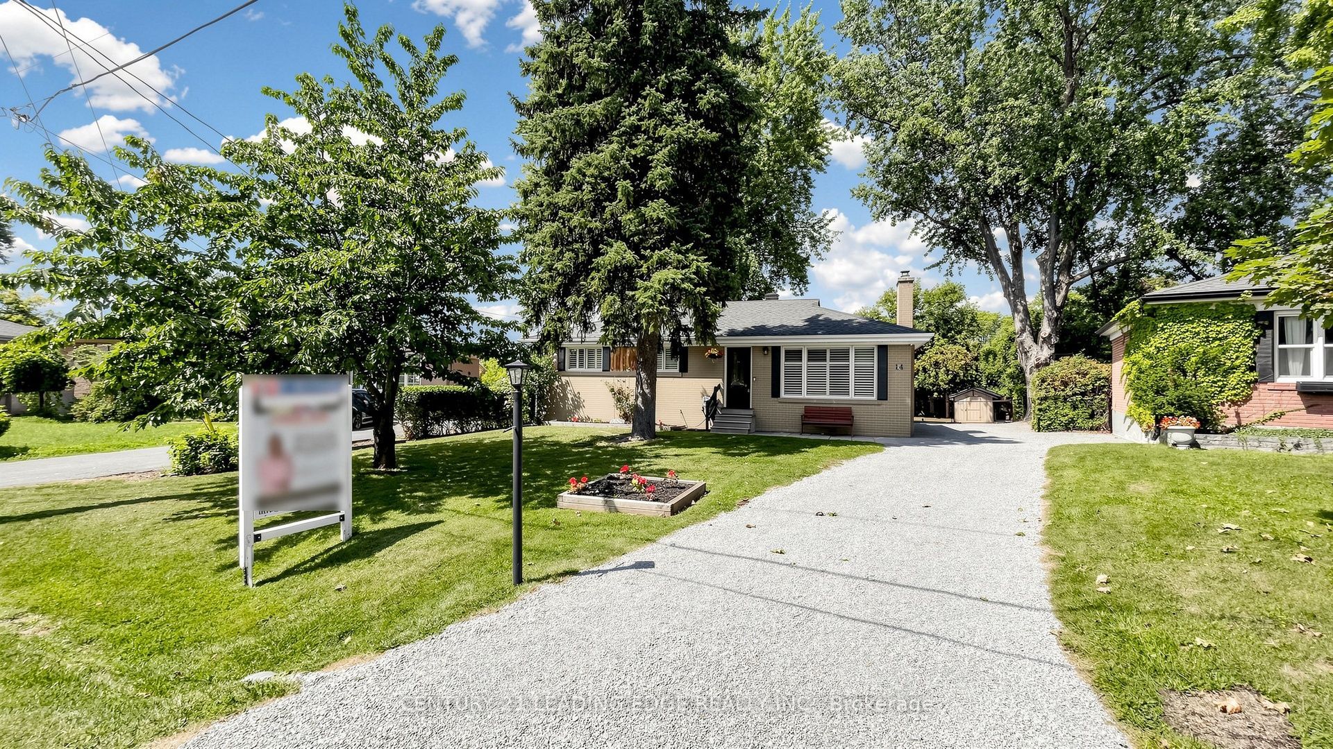 14 Winlaw Place, Markham, ON L3P 2C6