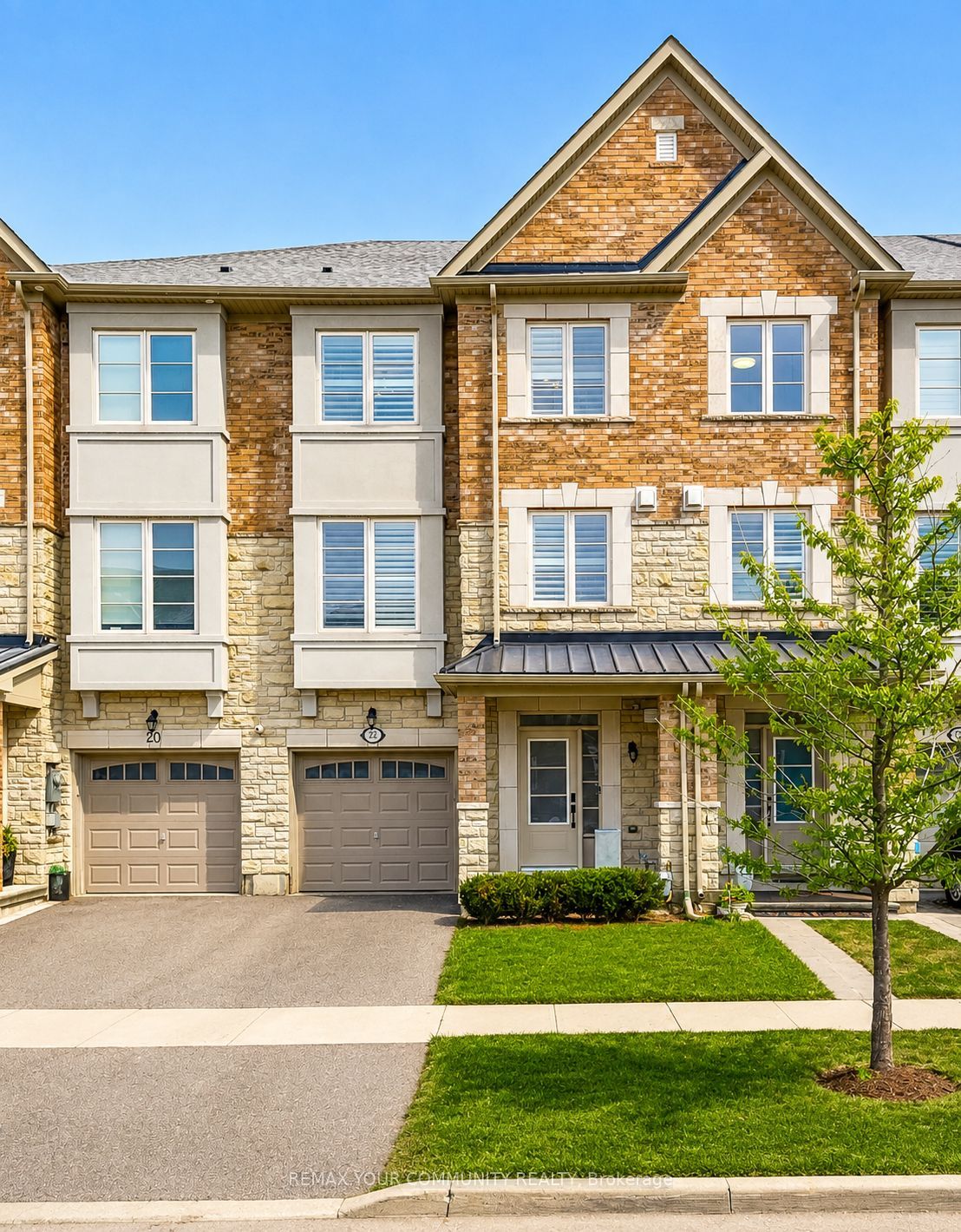 22 Lowther Avenue, Richmond Hill, ON L4E 2Z7