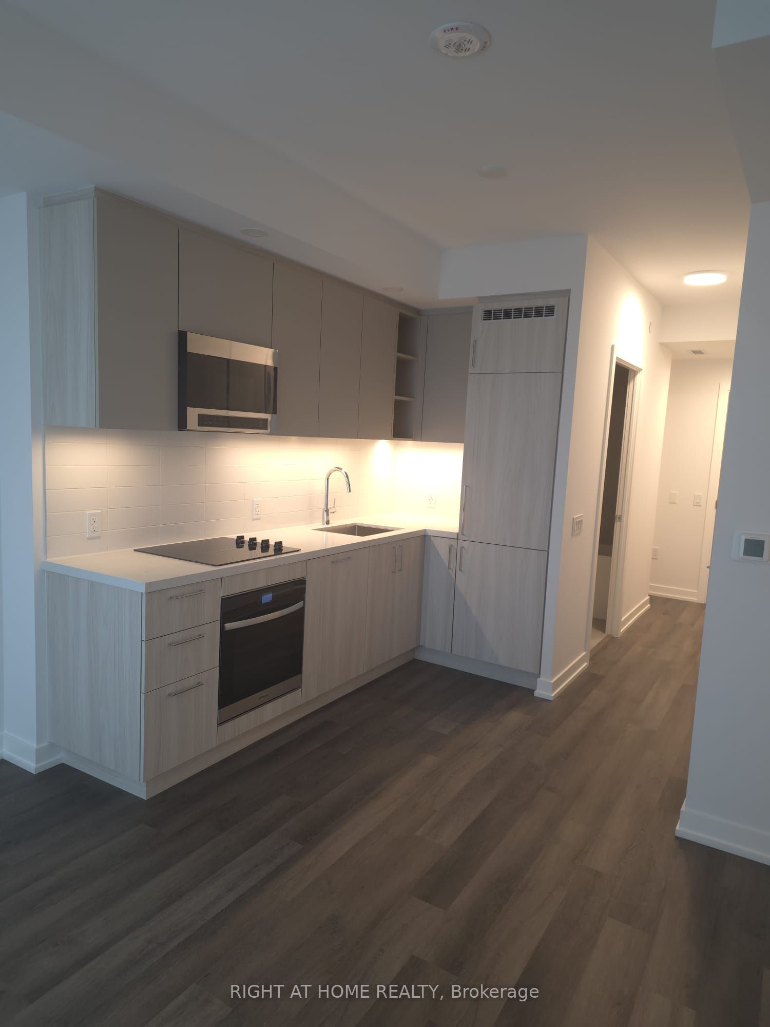 21 Meadowdale Road 1309, Vaughan, ON L4K 0H6 photo 5