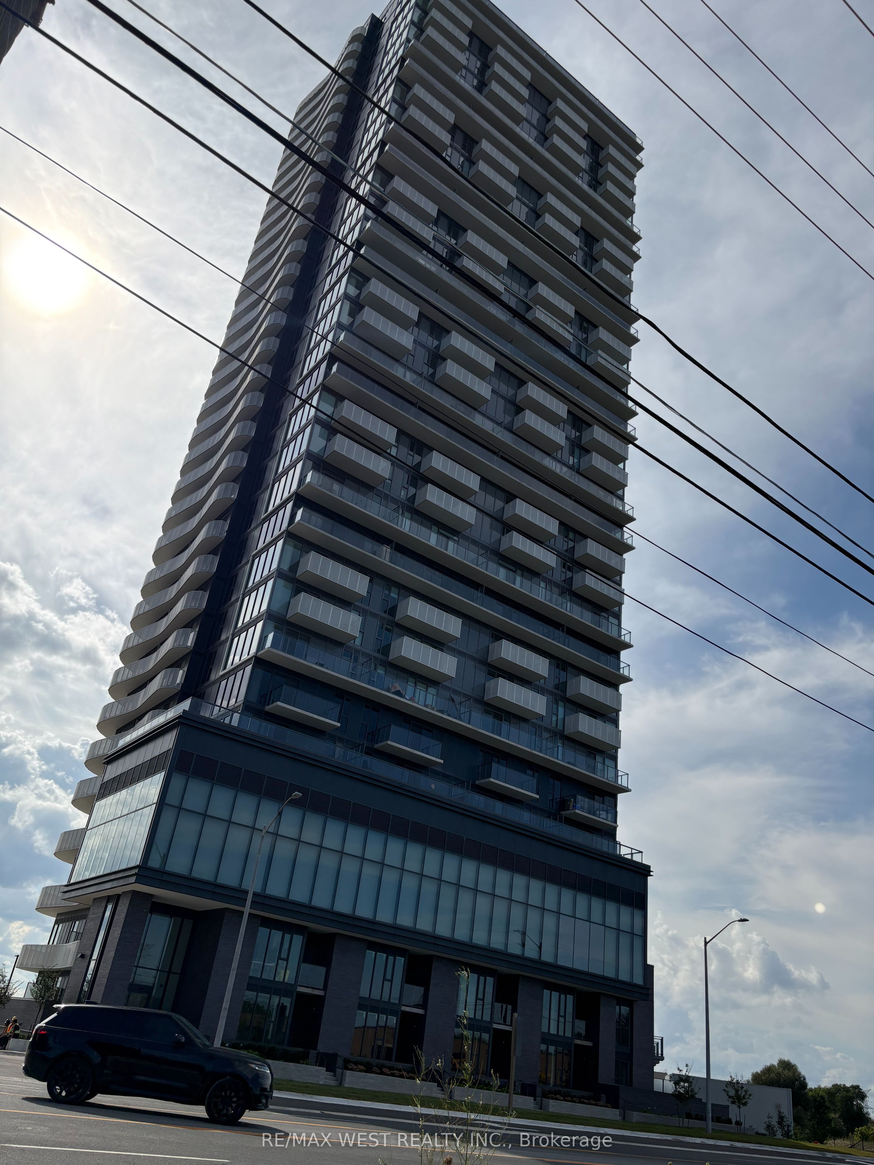 6 Flavelle Trail 2214, Vaughan, ON L4L 0M8