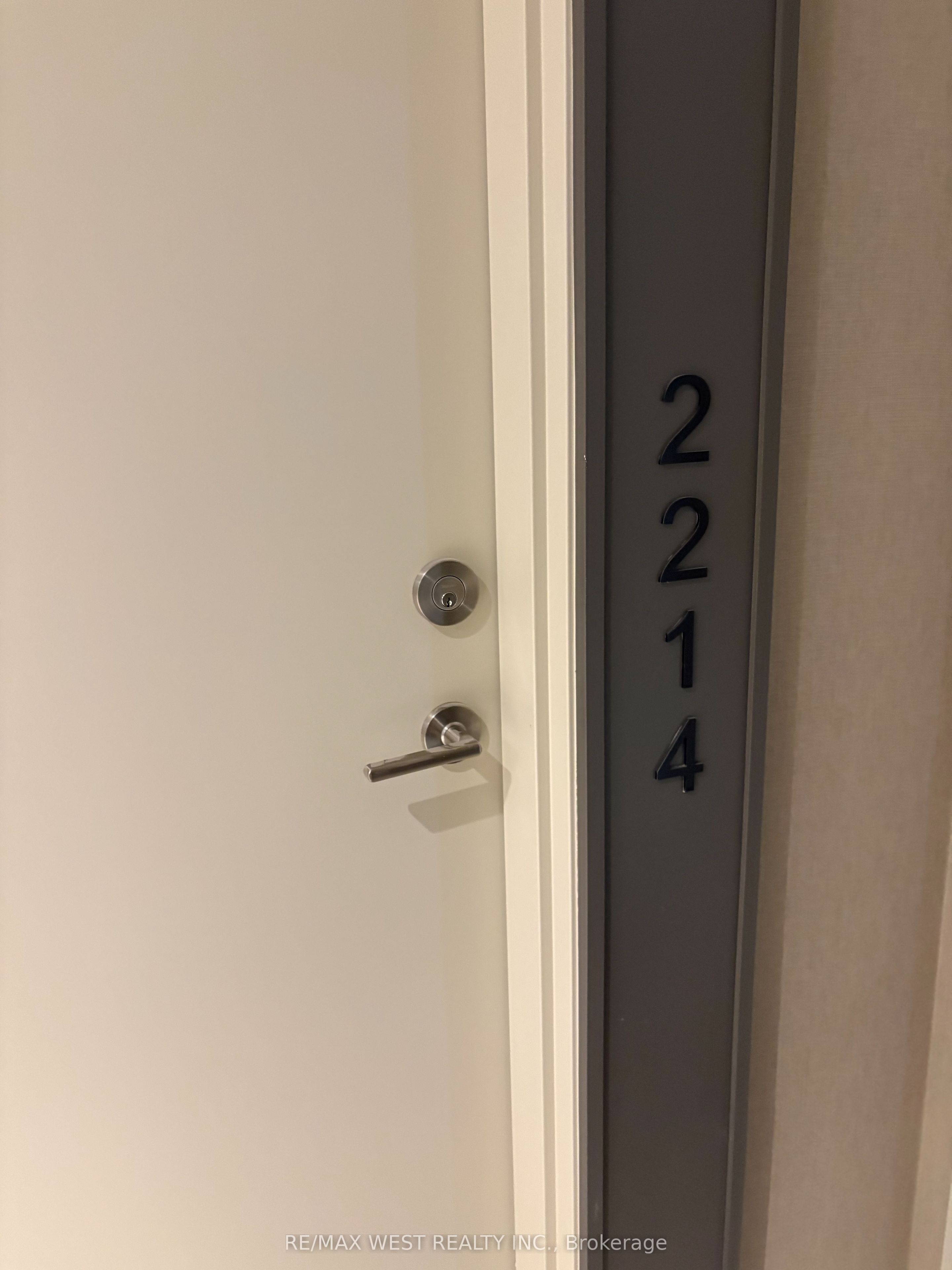 6 Flavelle Trail 2214, Vaughan, ON L4L 0M8 photo 2