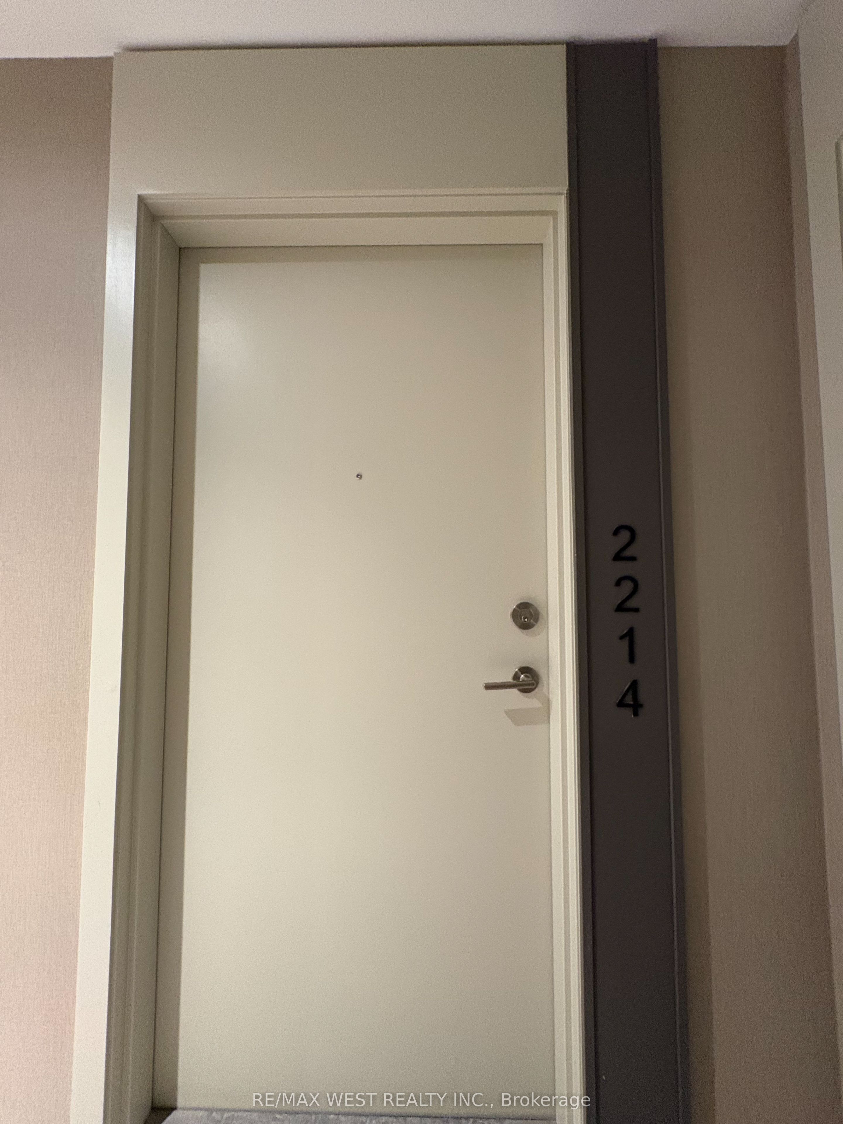6 Flavelle Trail 2214, Vaughan, ON L4L 0M8 photo 4