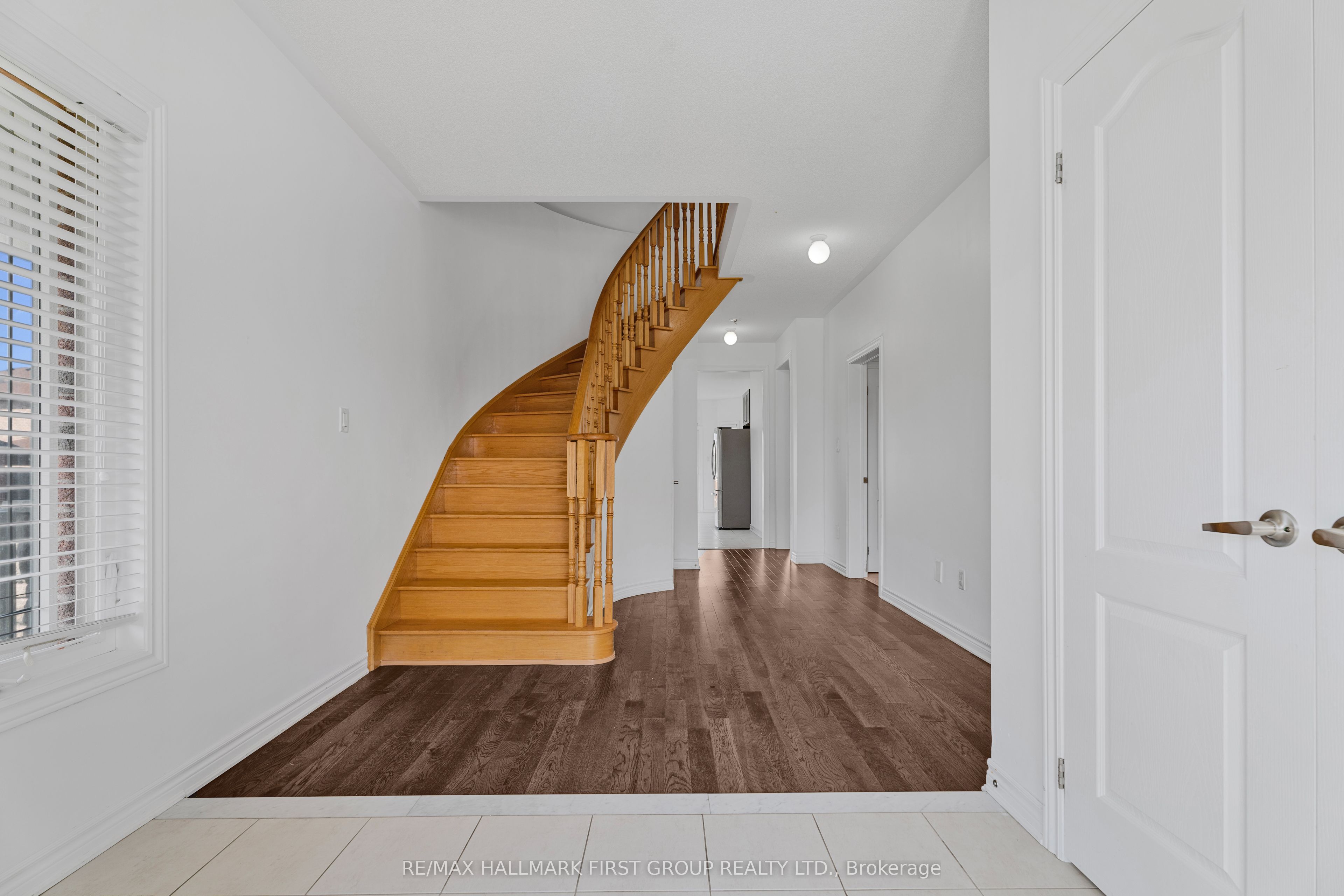 2 Foster Hewitt Street, Brock, ON L0K 1A0 photo 4