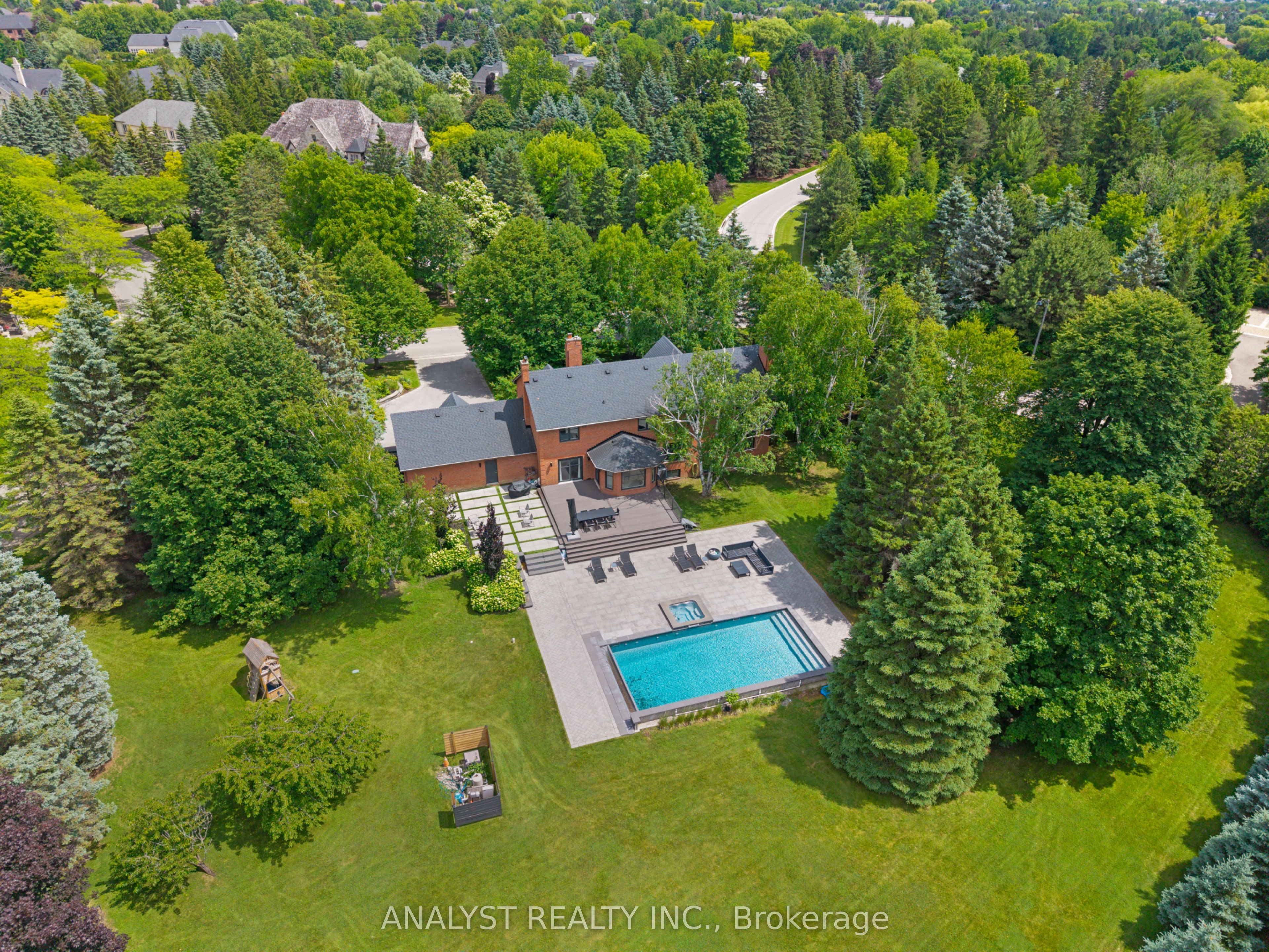 20 Fenyrose Crescent, Vaughan, ON L4L 7B3 photo 2