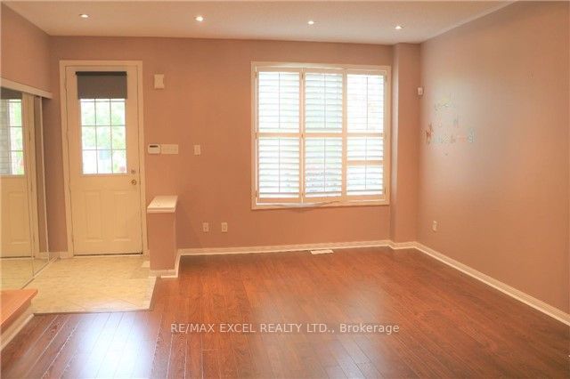312 Country Glen Road, Markham, ON L6B 1C5 photo 2