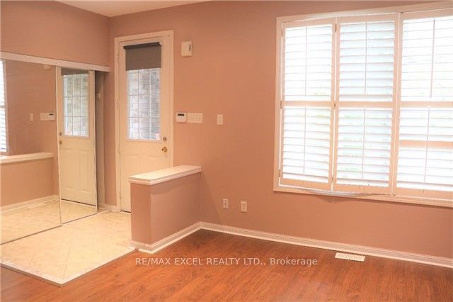 312 Country Glen Road, Markham, ON L6B 1C5 photo 3