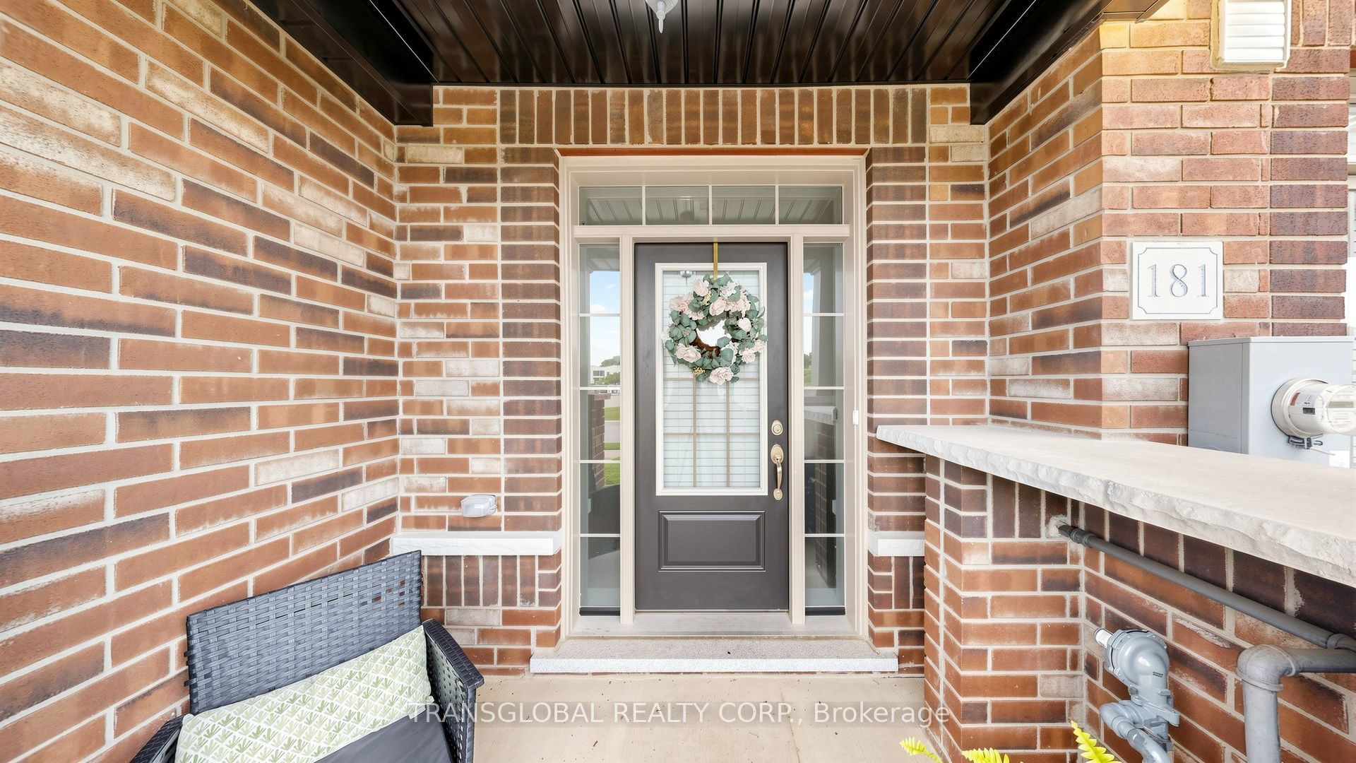 181 Beechborough Crescent, East Gwillimbury, ON L9N 0L6 photo 2