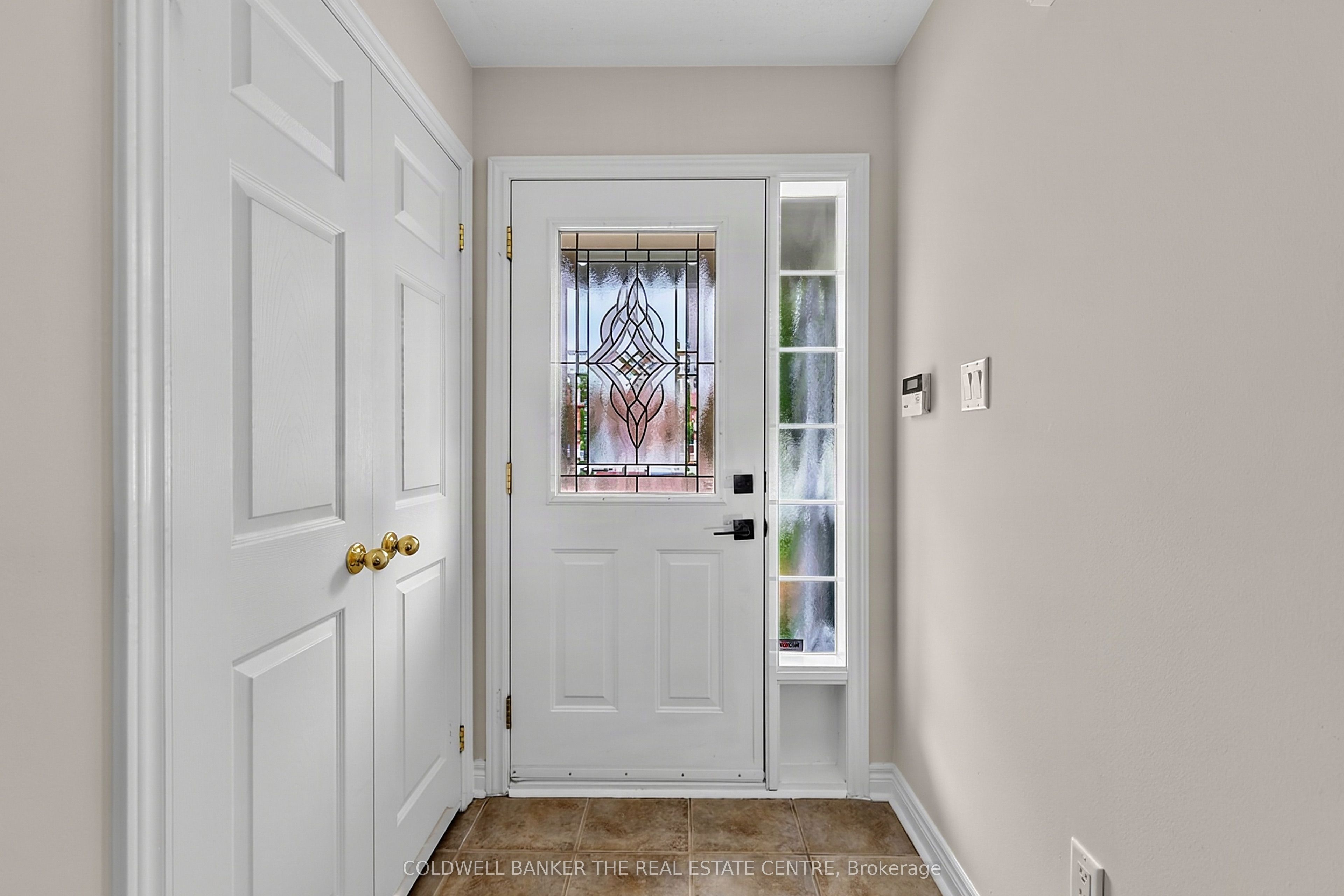 37 Rainbow Court, Georgina, ON L4P 3Z6 photo 4