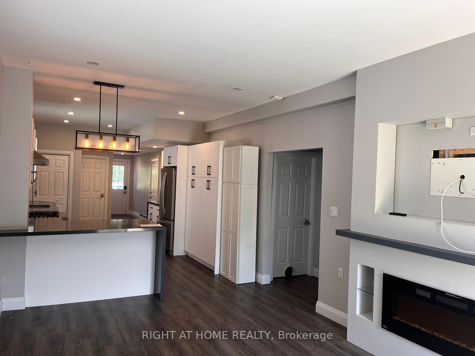 116 Maplewood Drive, Essa, ON L0M 1B4 photo 4