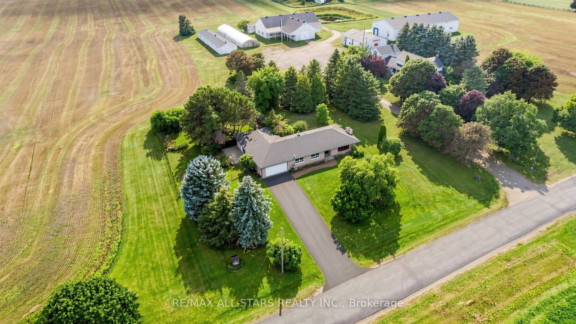 10450 5th Concession N, Uxbridge, ON L9P 1R1