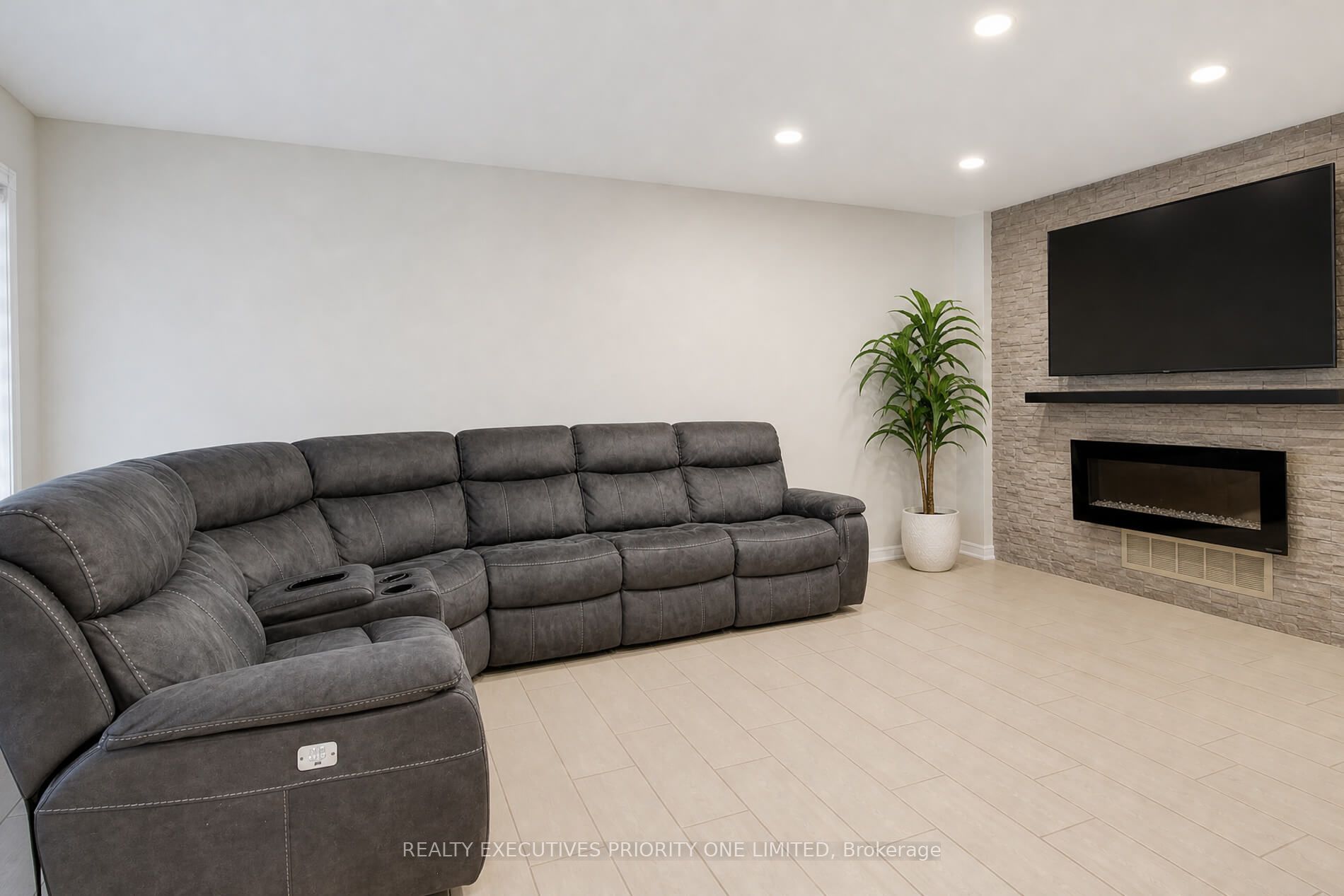 596 Napa Valley Avenue, Vaughan, ON L4H 1R1 photo 5