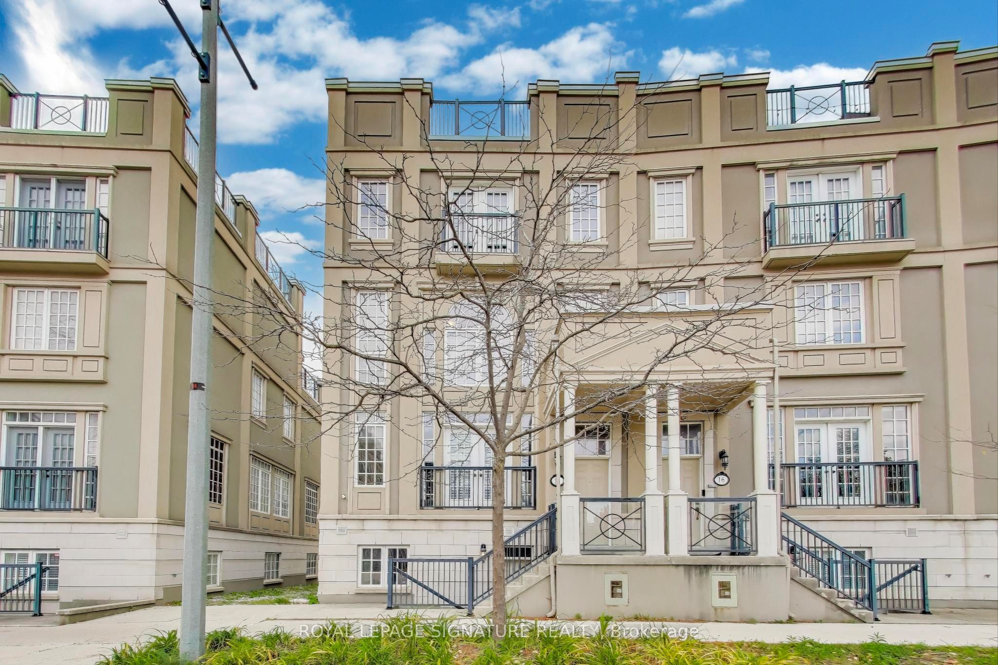 14 Bonnycastle Road, Markham, ON L6G 0C2
