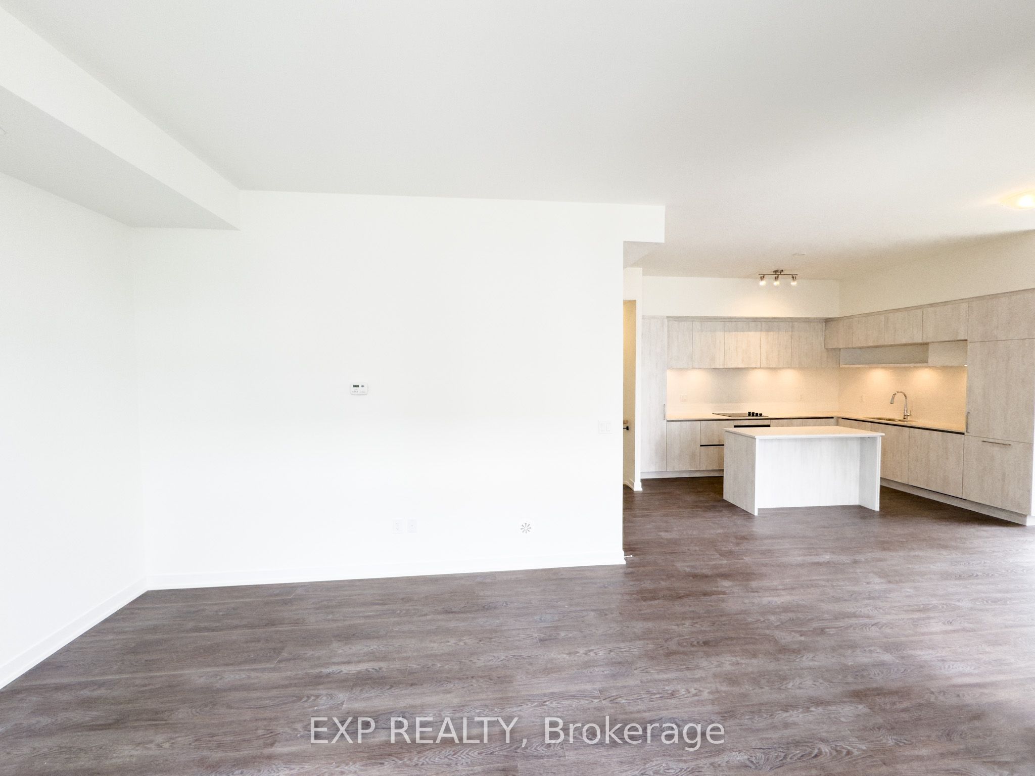 2 Steckley House Lane TH903, Richmond Hill, ON L4S 0N4 photo 4