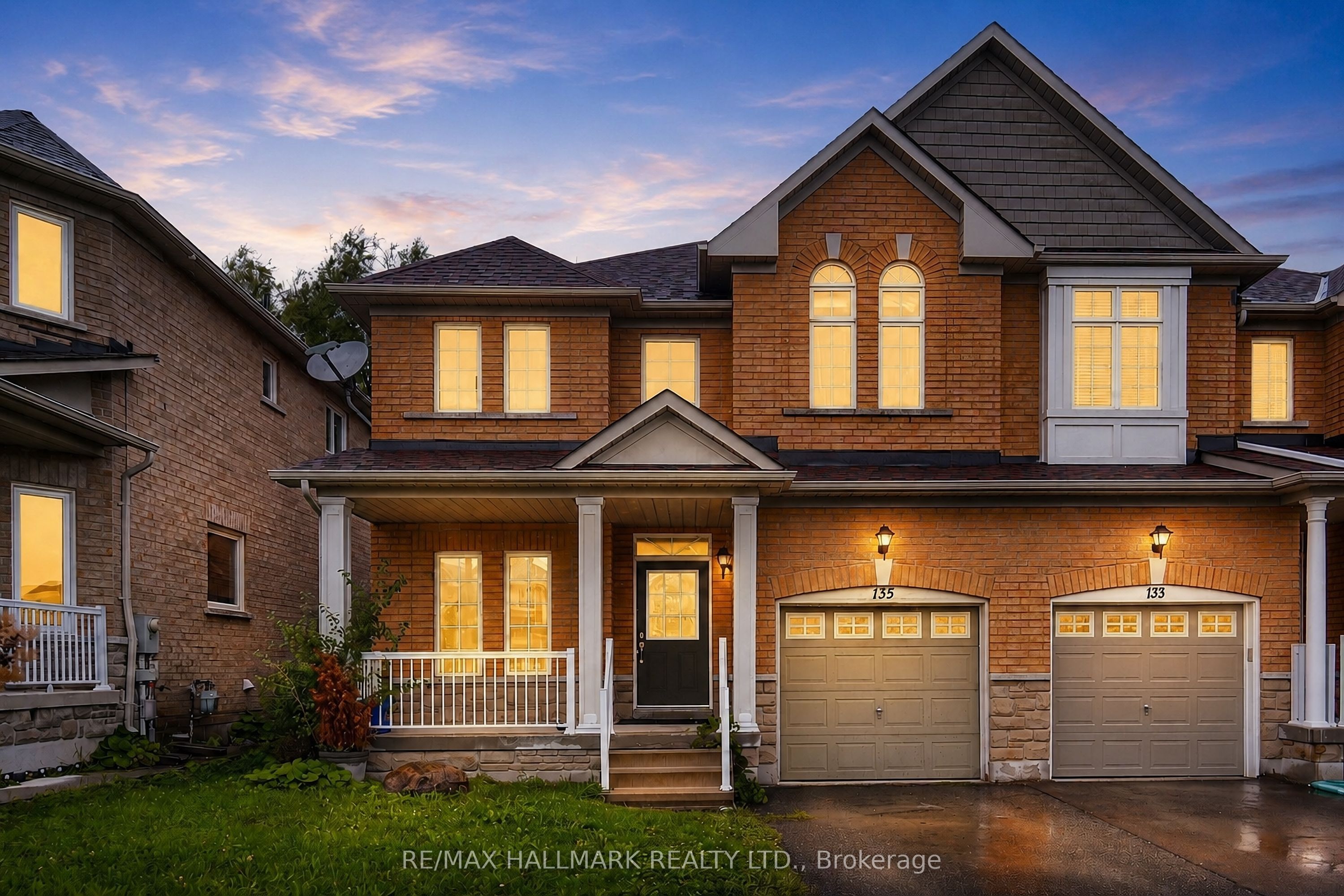 135 Maroon Drive, Richmond Hill, ON L4E 5B7