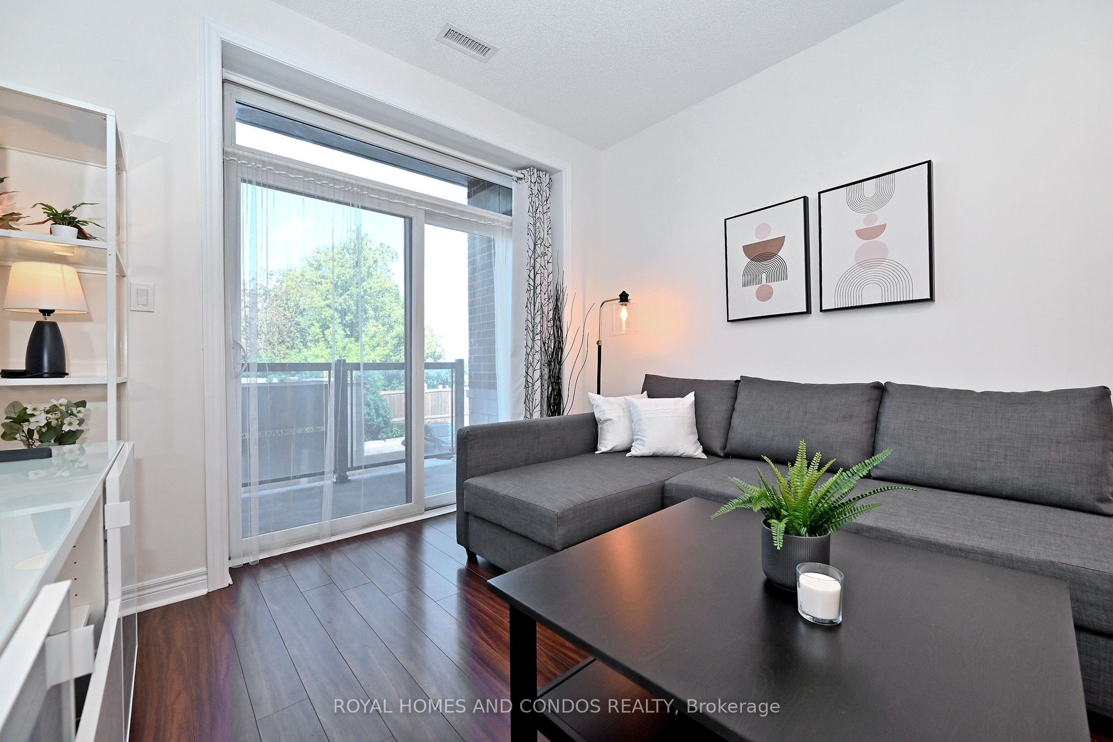 7768 Kennedy Road 203, Markham, ON L3R 5K1 photo 4