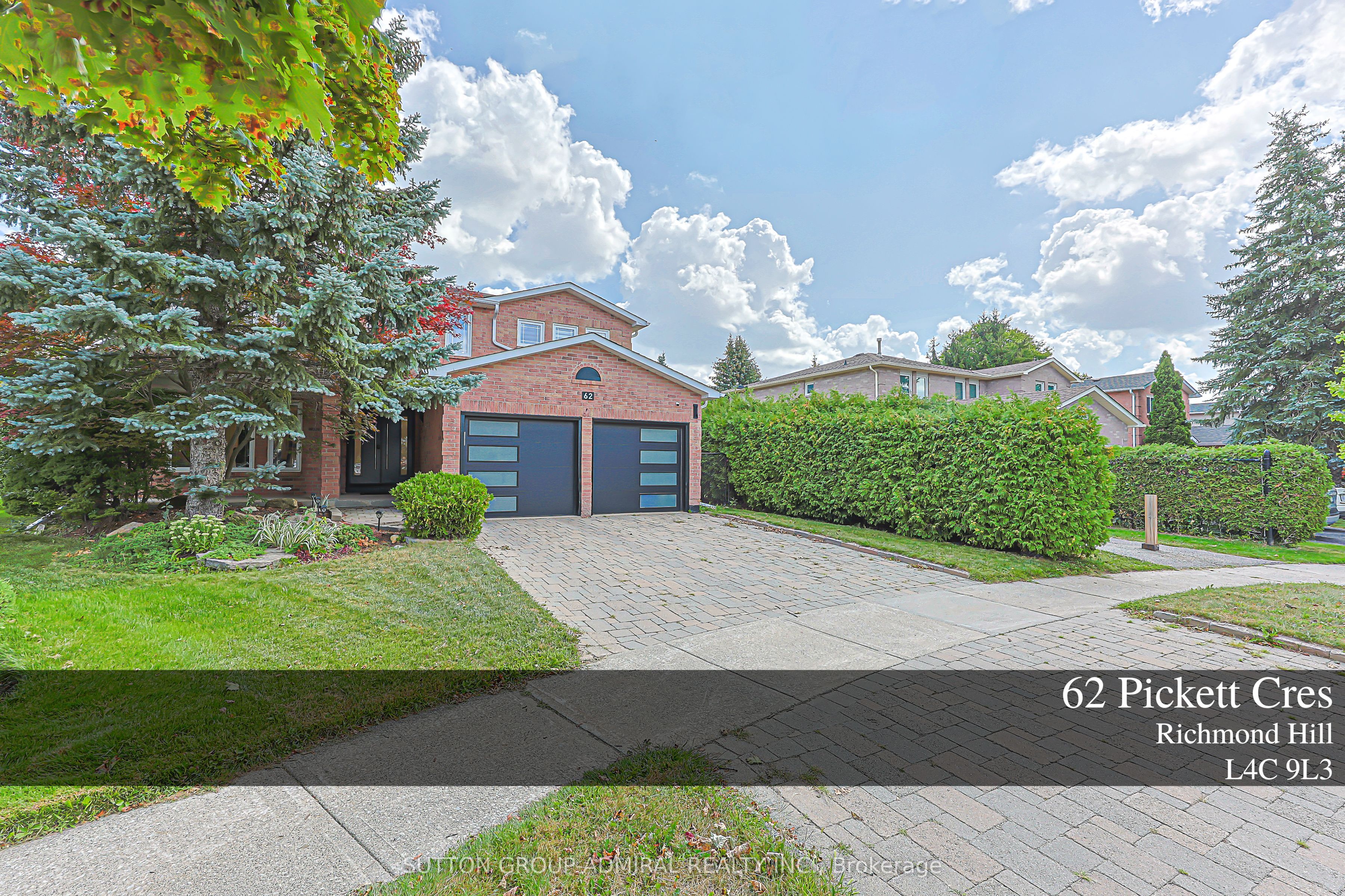62 Pickett Crescent, Richmond Hill, ON L4C 9L3