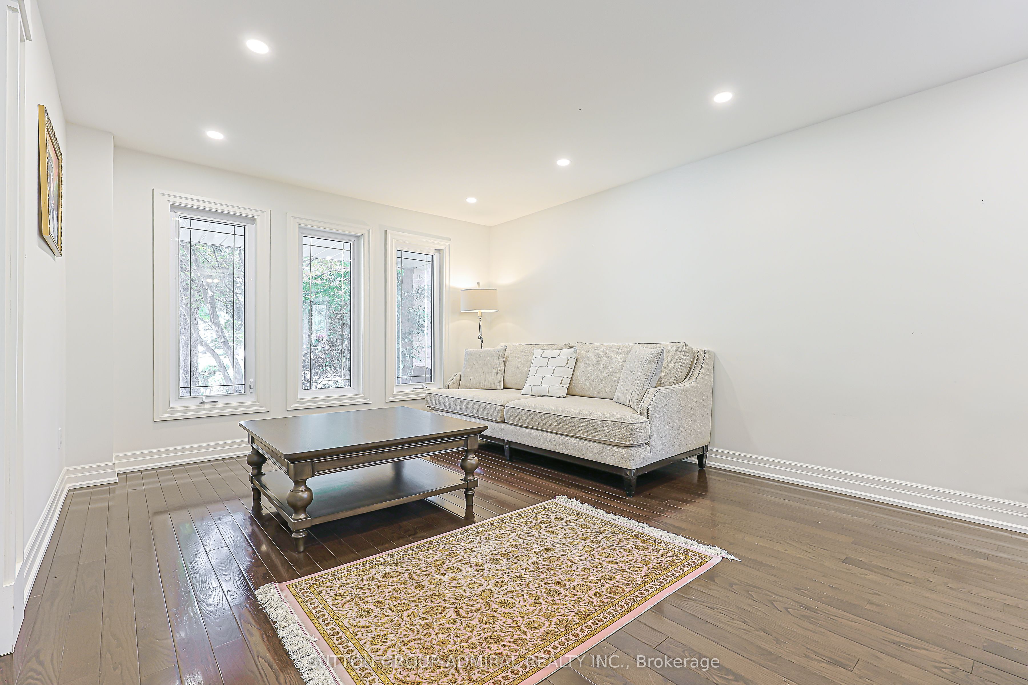 62 Pickett Crescent, Richmond Hill, ON L4C 9L3 photo 5
